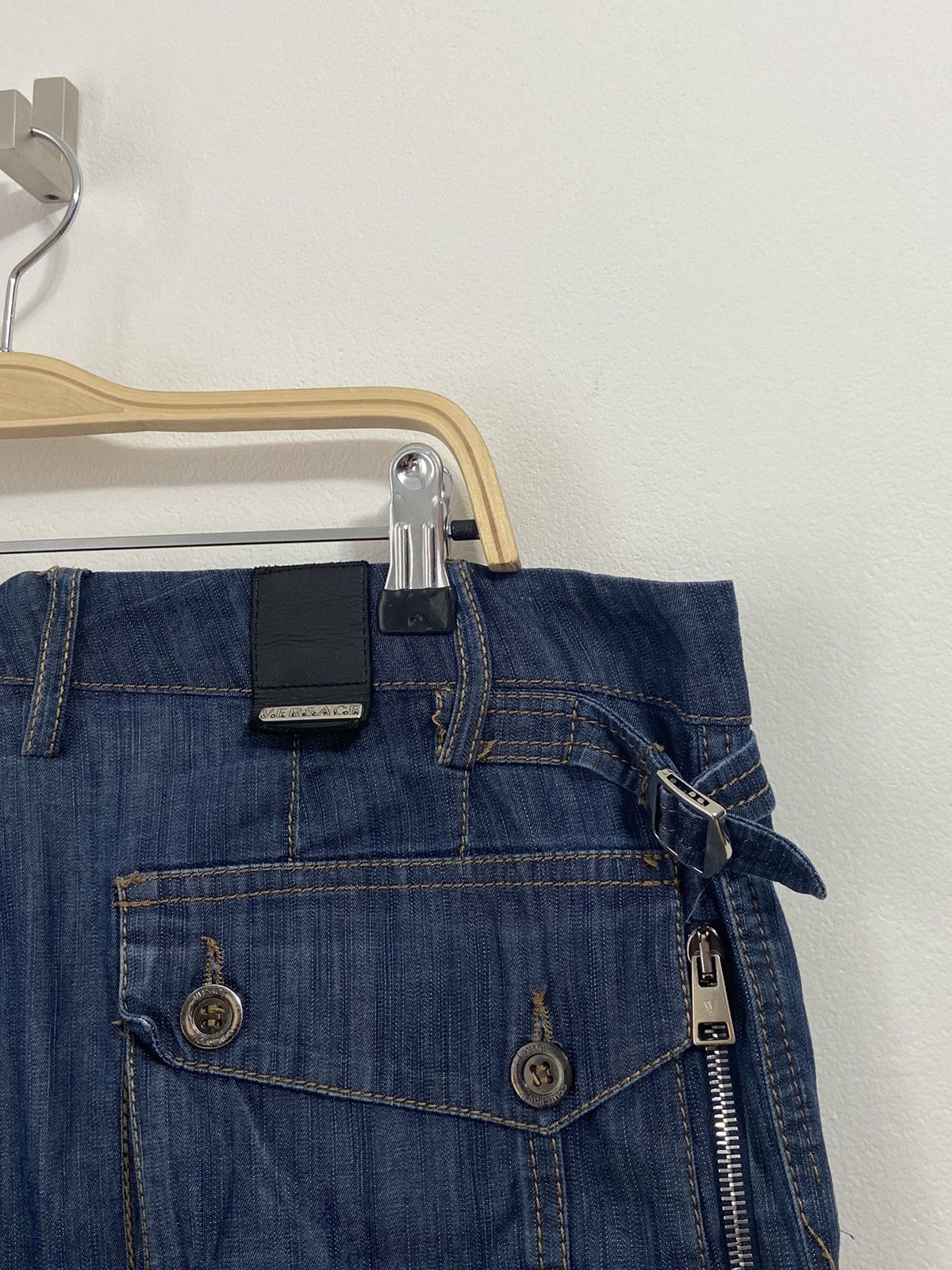 Versace Versace Jeans Shorts Size US 33 - 18 Thumbnail
