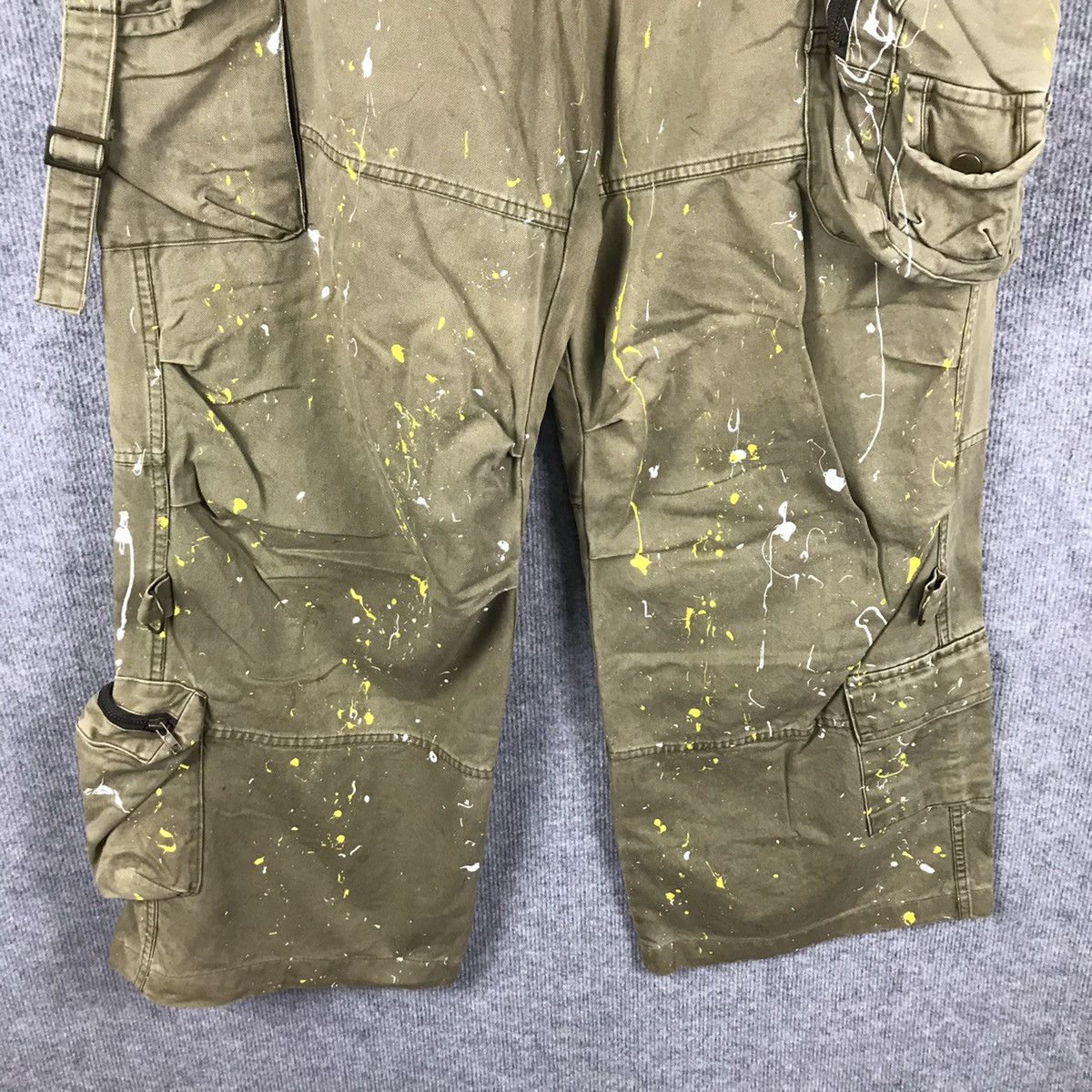 Japanese Brand BAGGY JAPANESE BRAND BAGGY CARGO PAINTED PANTS Size US 34 / EU 50 - 3 Thumbnail