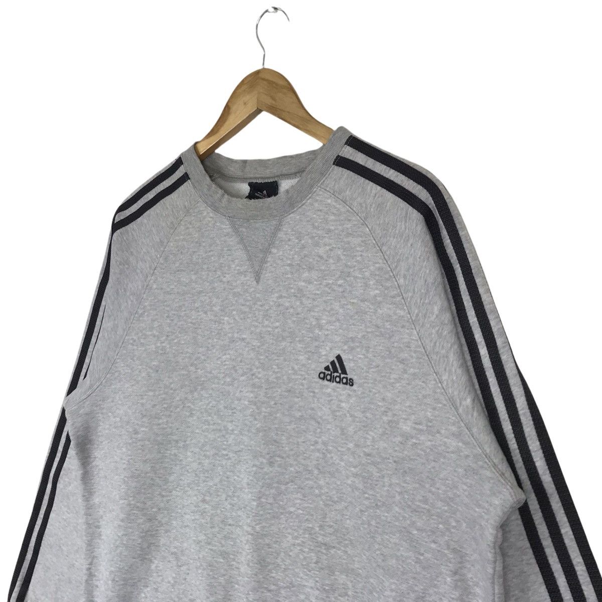 Adidas Vintage 00s Adidas Equipment Essentials Crewneck Sweatshirt Size US M / EU 48-50 / 2 - 5 Thumbnail