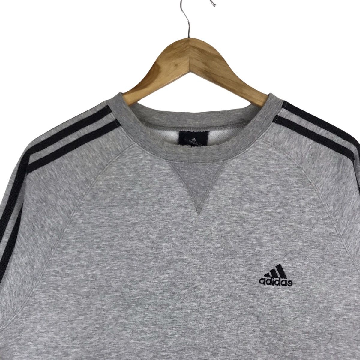 Adidas Vintage 00s Adidas Equipment Essentials Crewneck Sweatshirt Size US M / EU 48-50 / 2 - 2 Thumbnail