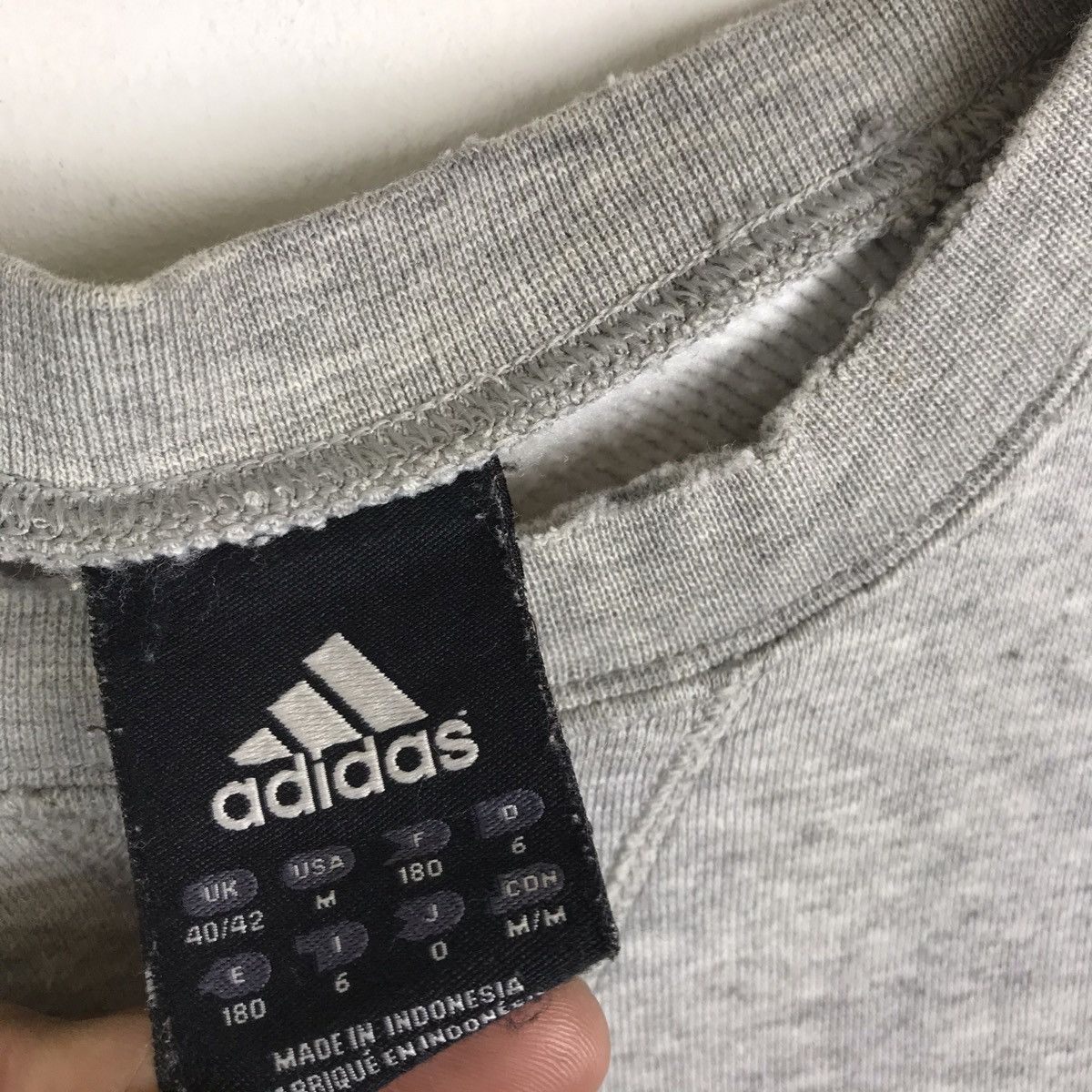 Adidas Vintage 00s Adidas Equipment Essentials Crewneck Sweatshirt Size US M / EU 48-50 / 2 - 7 Thumbnail