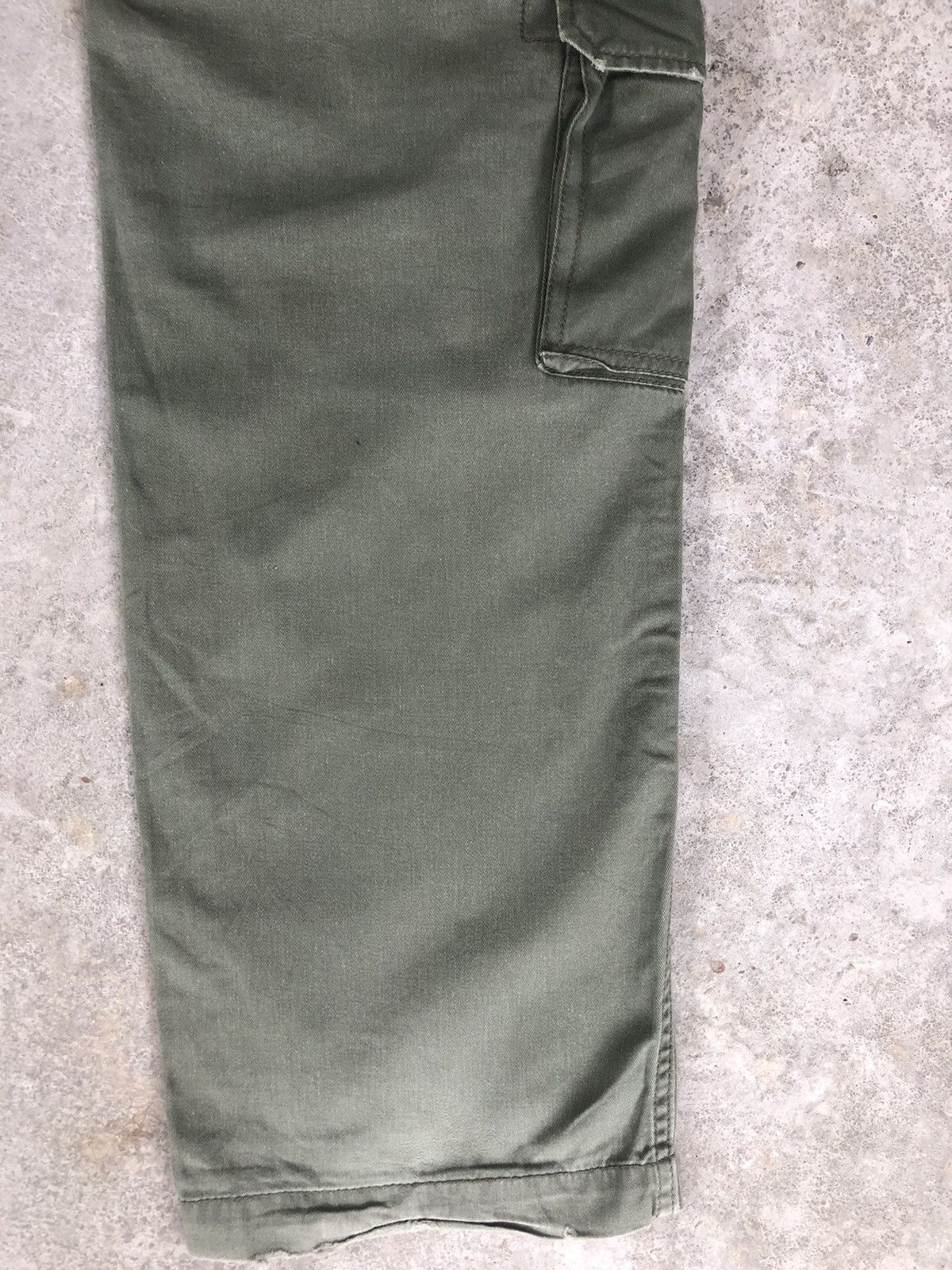 Japanese Brand Real Crush Cargo Pants Tatctical Multipocket Size US 31 - 12 Thumbnail