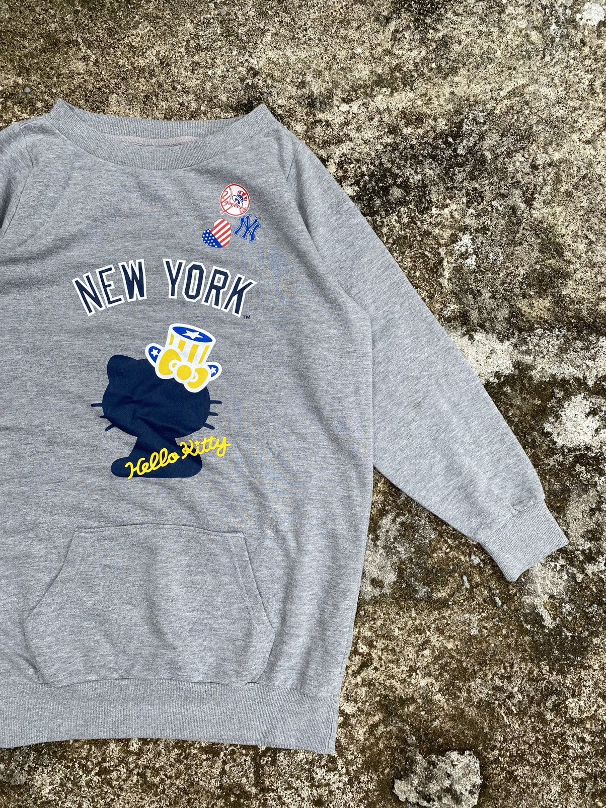 MLB Vintage New York Yankees X Hello Kitty by Caitac Family Size M / US 6-8 / IT 42-44 - 3 Thumbnail