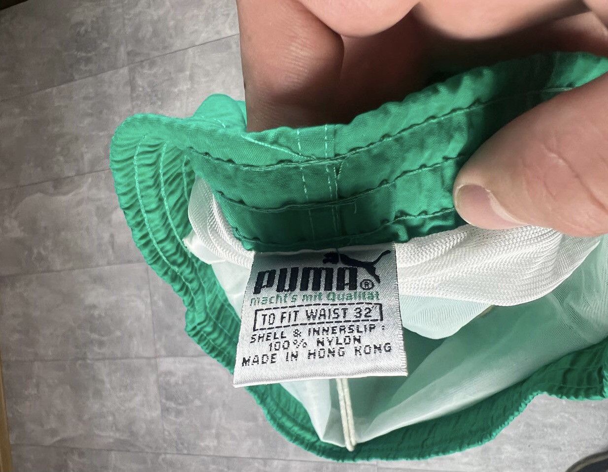Puma Men’s vintage puma nylon shorts Size US 32 / EU 48 - 4 Thumbnail