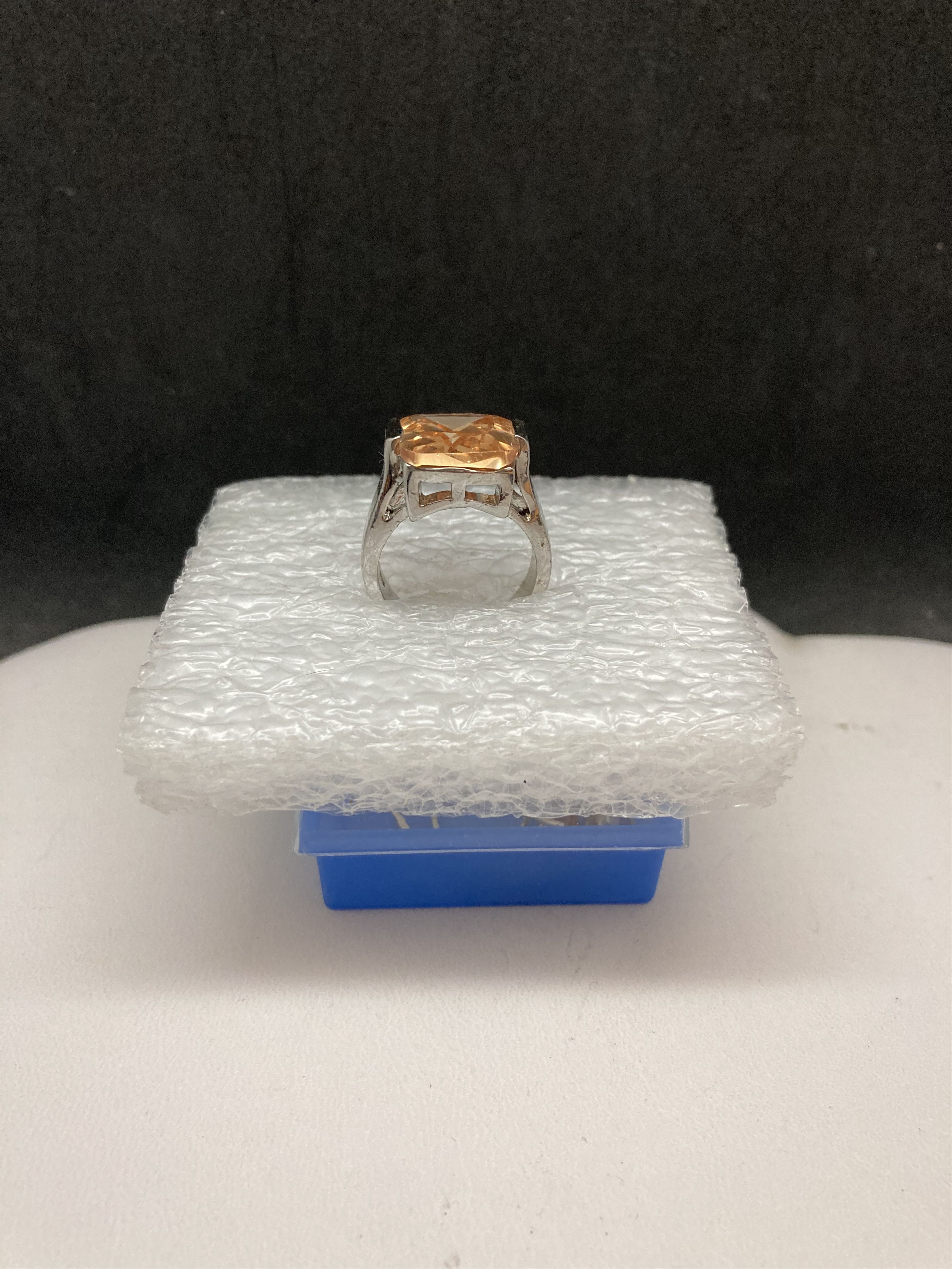 Jewelry Square Orange cz ring - size 6.5 Size ONE SIZE - 2 Thumbnail