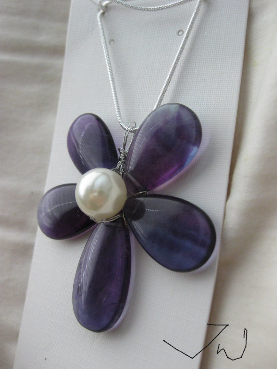 Handmade Rainbow fluorite Crystal Flower Necklace with Pearl Bead Size ONE SIZE - 2 Thumbnail