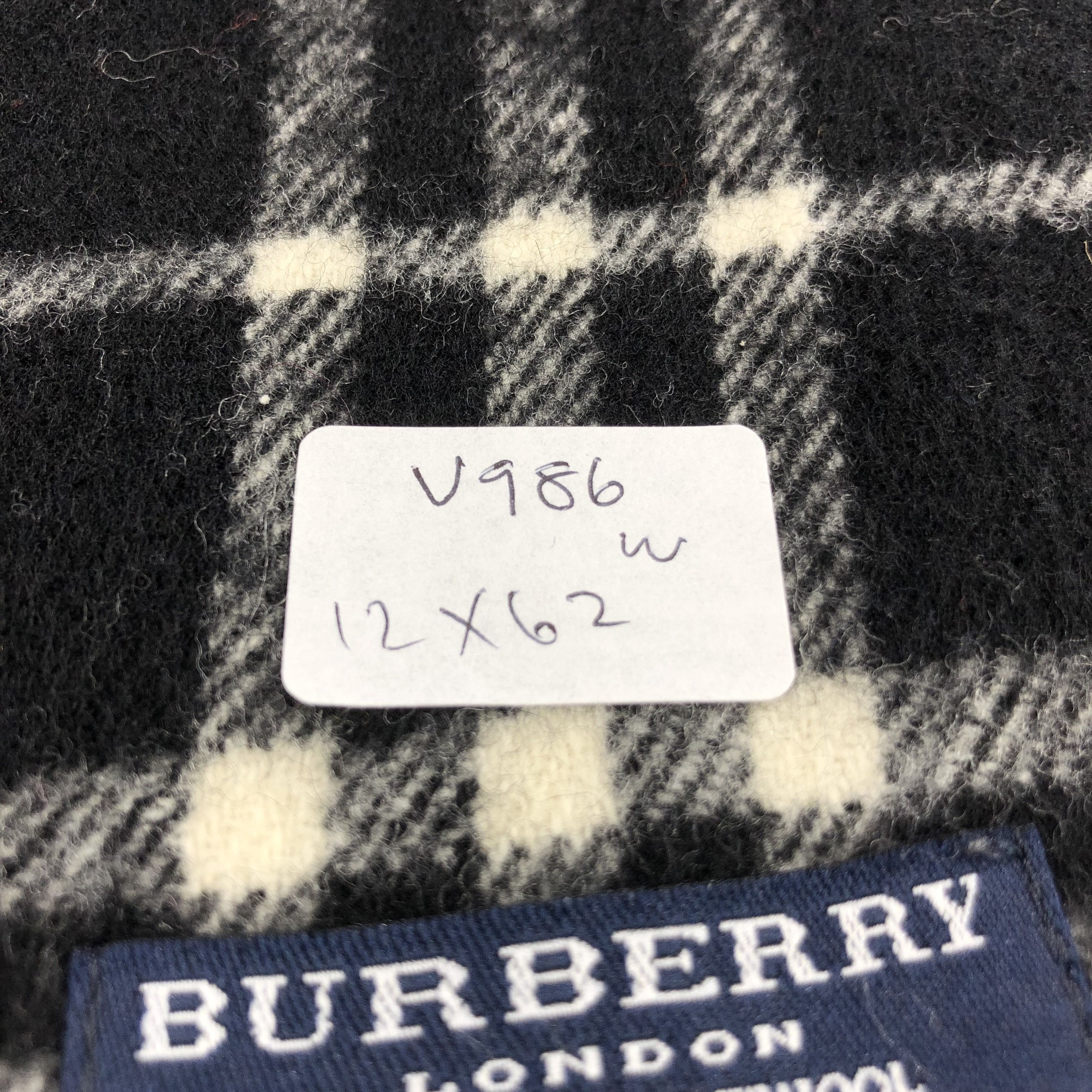Burberry Burberry Nova Check Black Wool Scarf Muffler V986 Size ONE SIZE - 5 Thumbnail