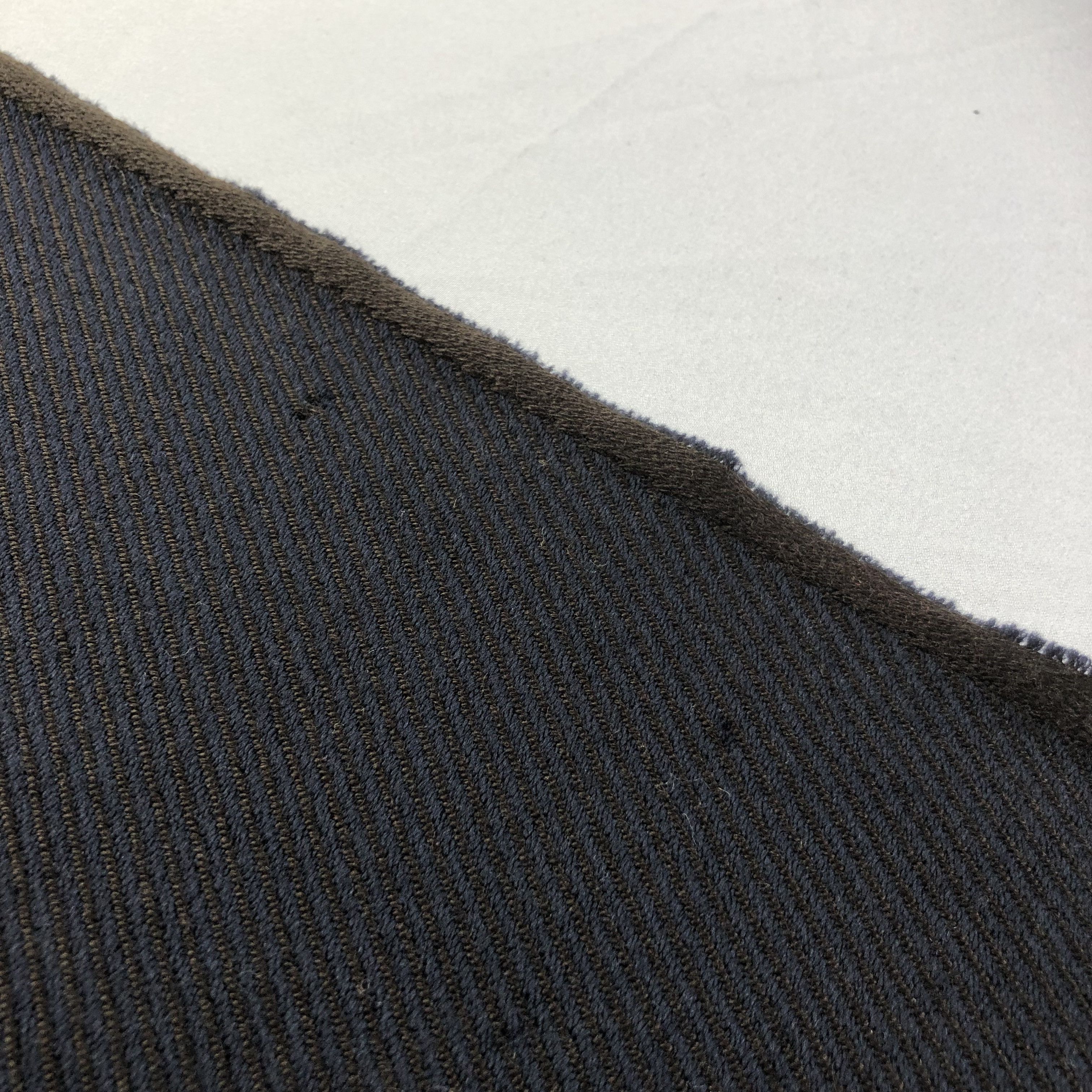 Giorgio Armani Giorgio Armani Wool Scarf Muffler V1421 Size ONE SIZE - 8 Thumbnail