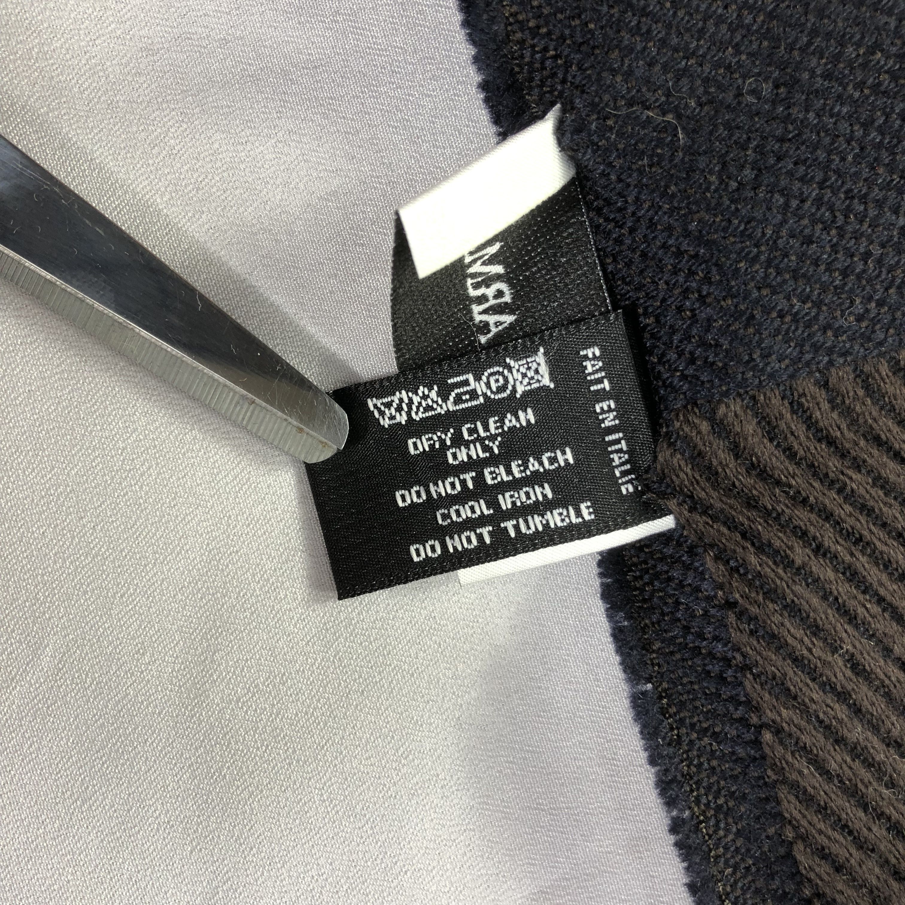 Giorgio Armani Giorgio Armani Wool Scarf Muffler V1421 Size ONE SIZE - 6 Thumbnail