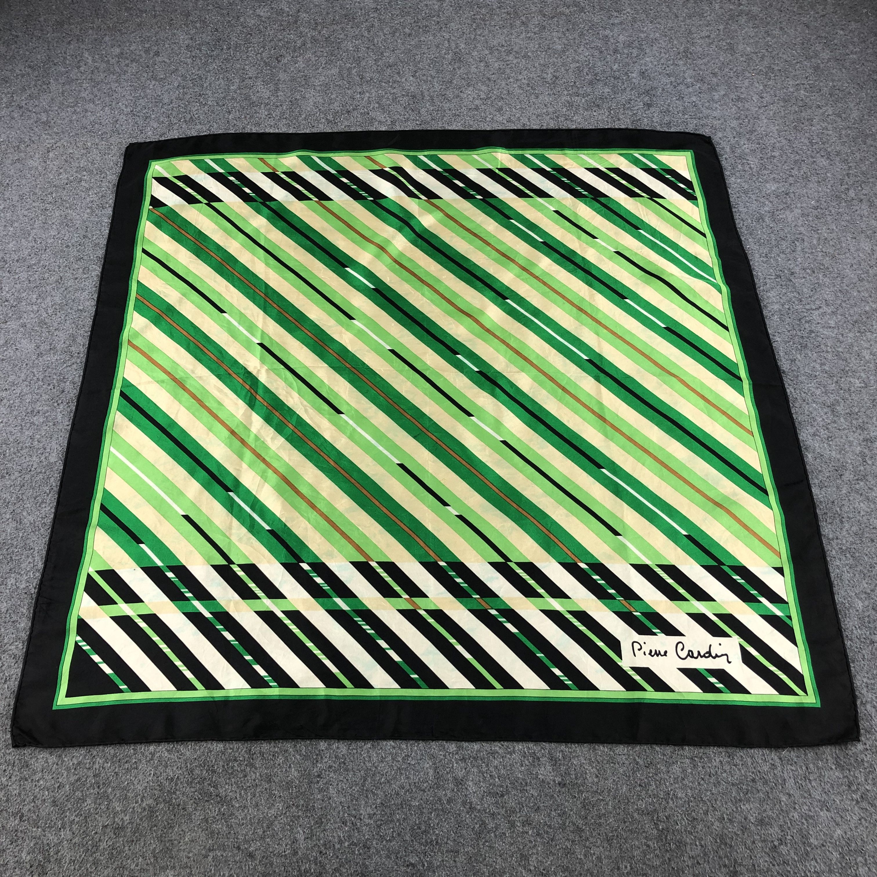 Pierre Cardin Pierre Cardin Abstract Design Silk Scarf M308 Size ONE SIZE - 2 Thumbnail