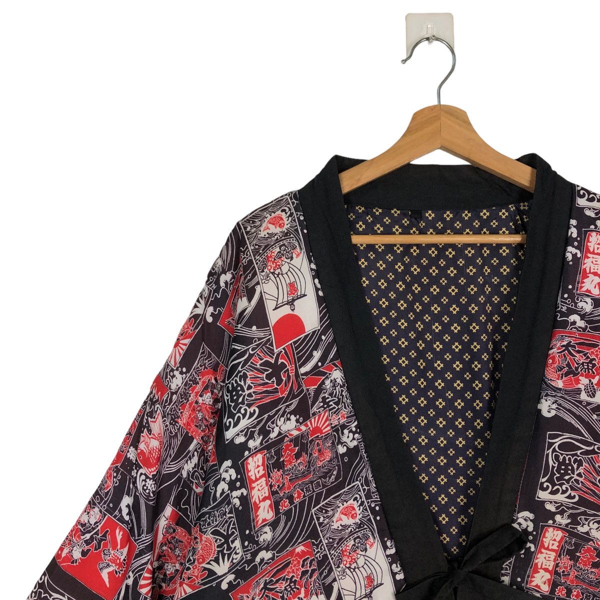 Japanese Brand VINTAGE TRADITIONAL JAPANESE KIMONO OVERPRINT ISSEY MIYAKE Size US M / EU 48-50 / 2 - 6 Thumbnail