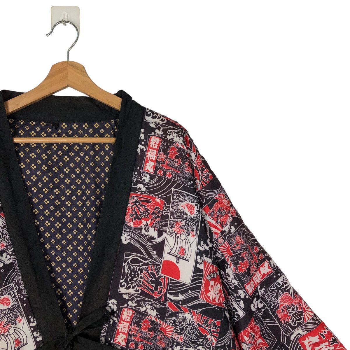 Japanese Brand VINTAGE TRADITIONAL JAPANESE KIMONO OVERPRINT ISSEY MIYAKE Size US M / EU 48-50 / 2 - 5 Thumbnail