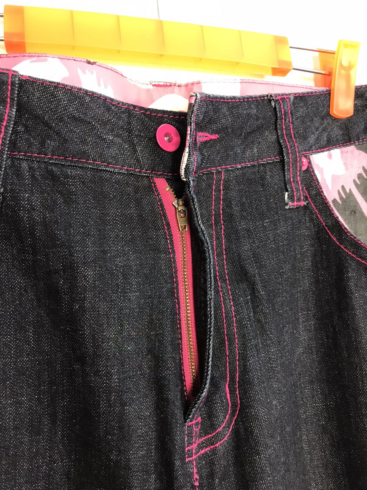 Japanese Brand Japanese Brand Pink Printed Denim Jeans Regular Indigo Jeans Size 32" / US 10 / IT 46 - 4 Thumbnail