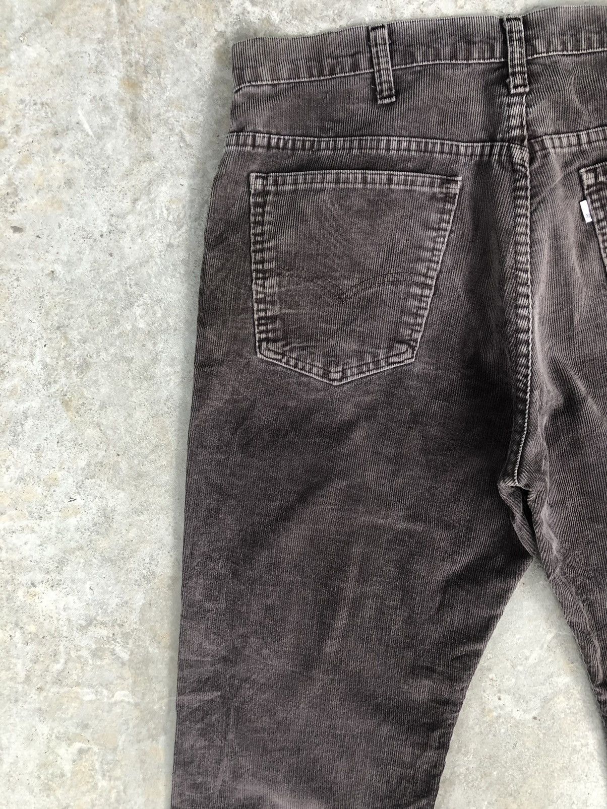 If Six Was Nine Vintage 80s Levi’s 517 Flared Jeans Corduroy Pants Size US 35 - 10 Thumbnail