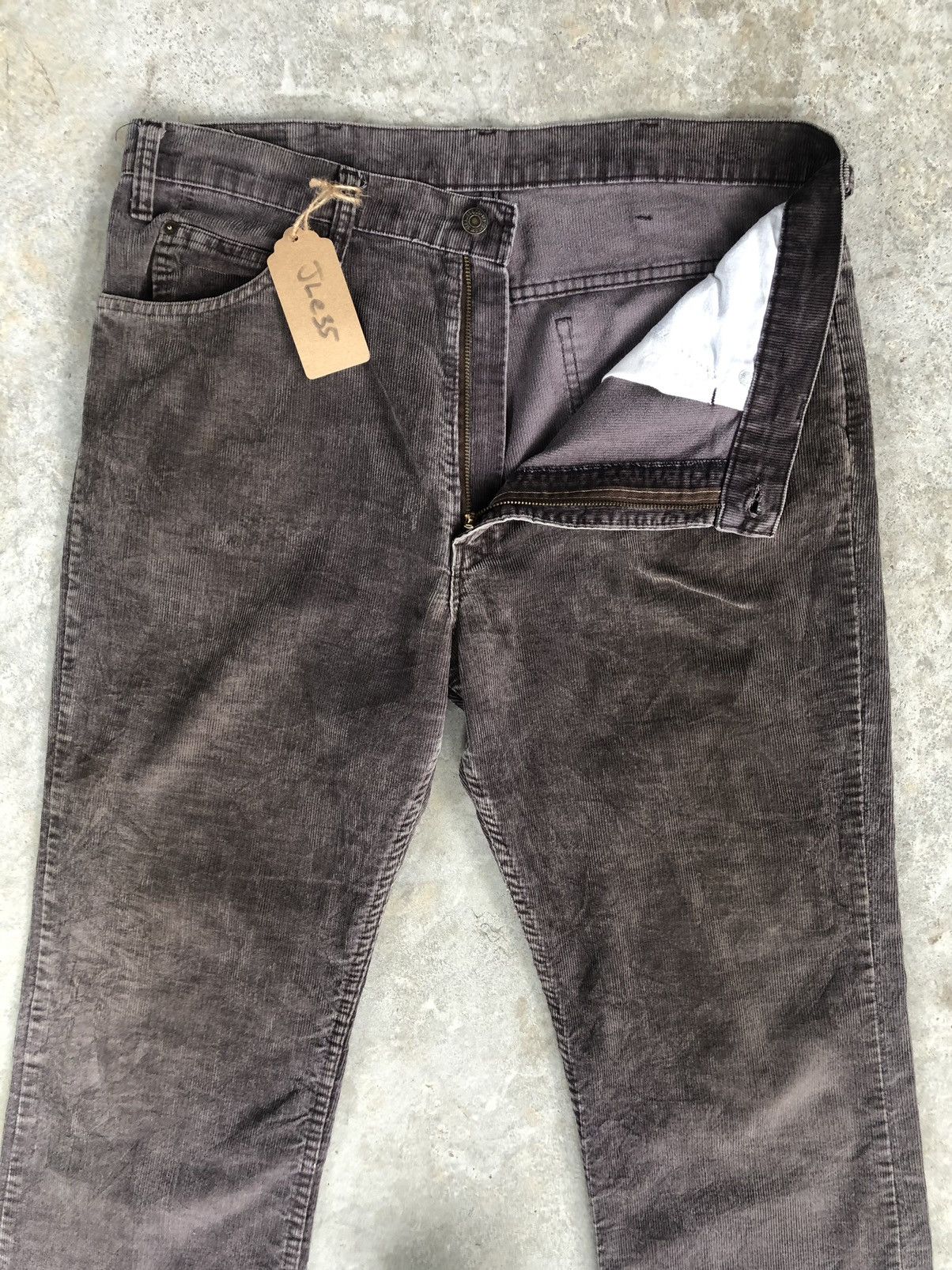 If Six Was Nine Vintage 80s Levi’s 517 Flared Jeans Corduroy Pants Size US 35 - 7 Thumbnail