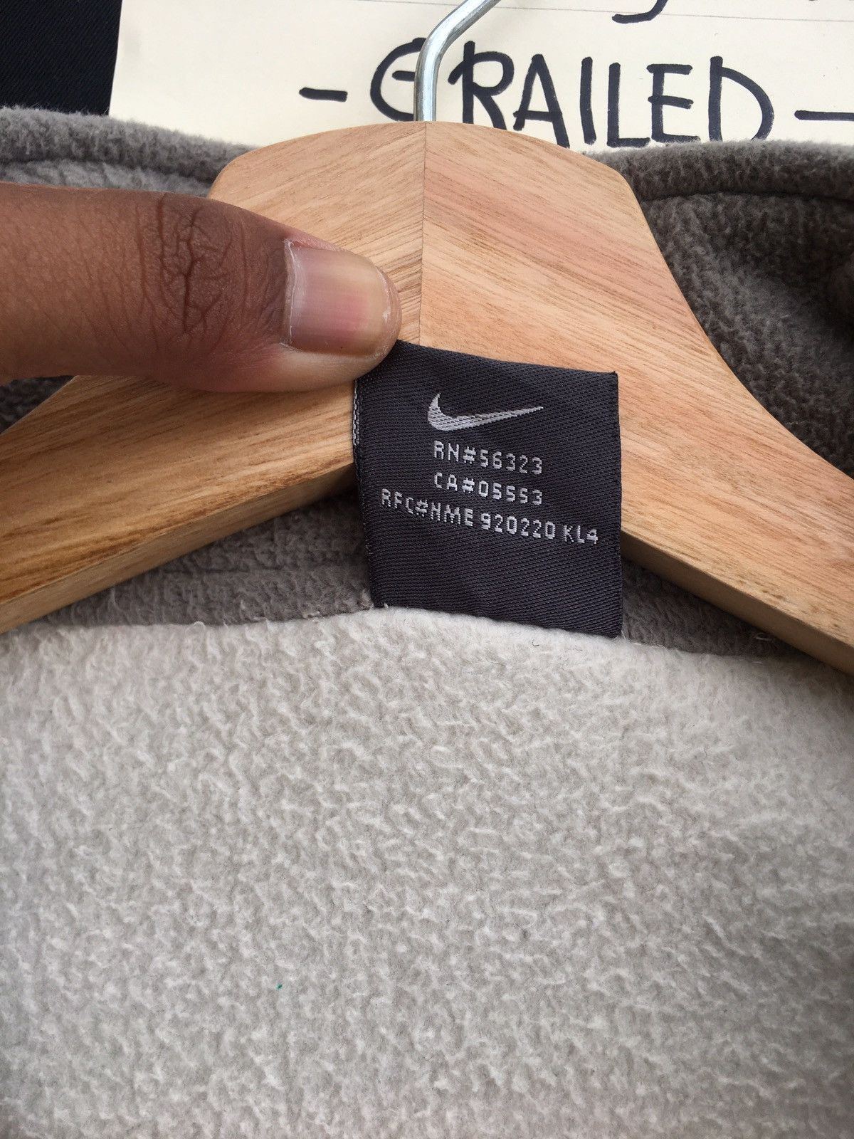 Nike Vintage Nike Zip Up Sweater Size US XL / EU 56 / 4 - 7 Thumbnail
