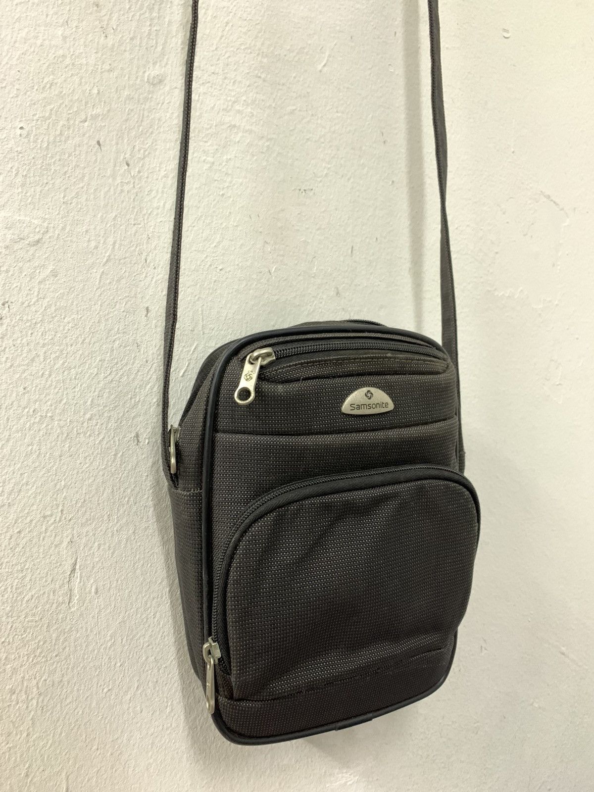 Samsonite Samsonite Sling Bag Size ONE SIZE - 3 Thumbnail