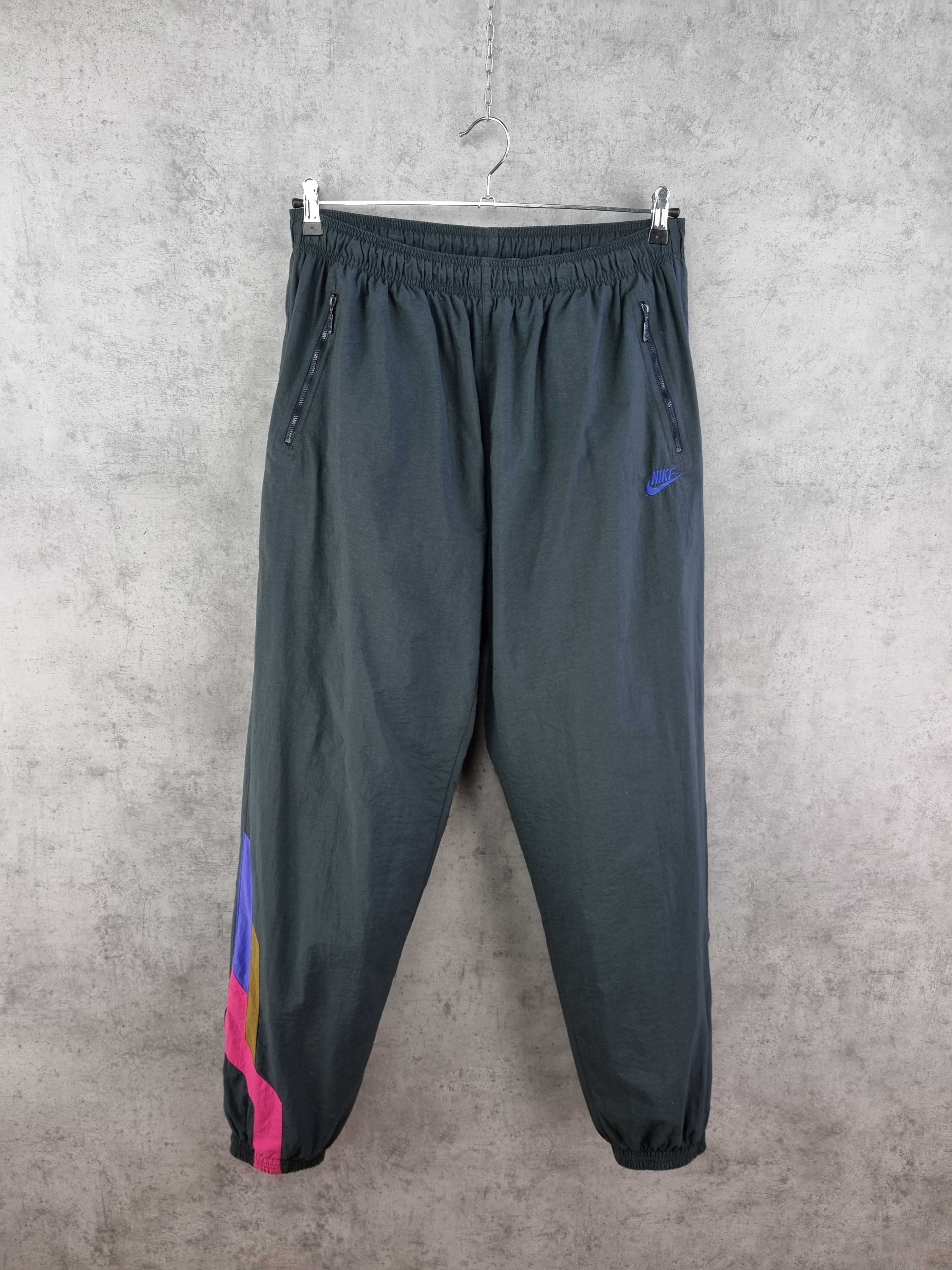 Nike × Vintage 90s NIKE Vintage Rare Design Nylon sport Pant Size US 32 / EU 48 - 4 Thumbnail