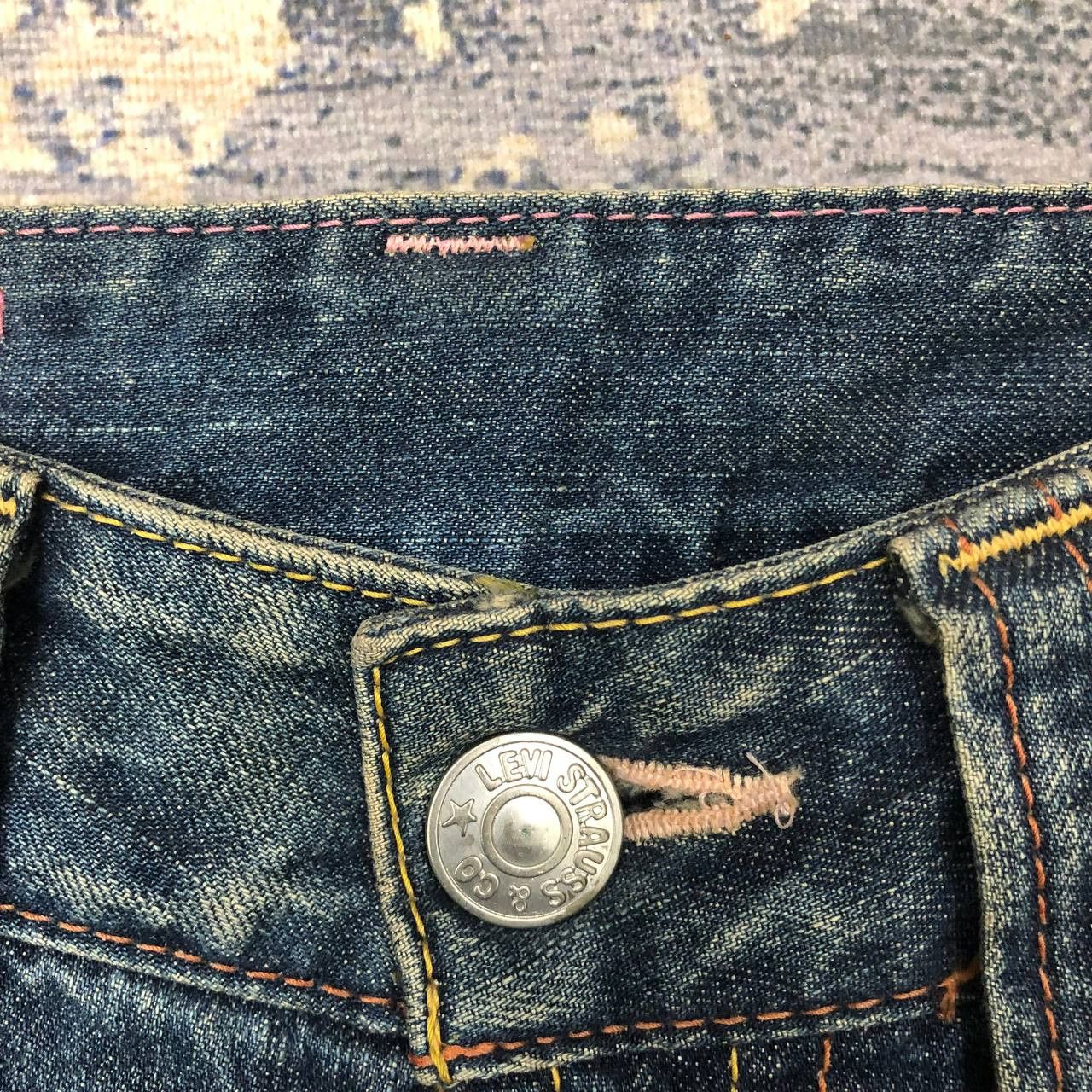 Levi's P119 LEVI'S LADY FLARED JEANS Size 33" - 6 Thumbnail