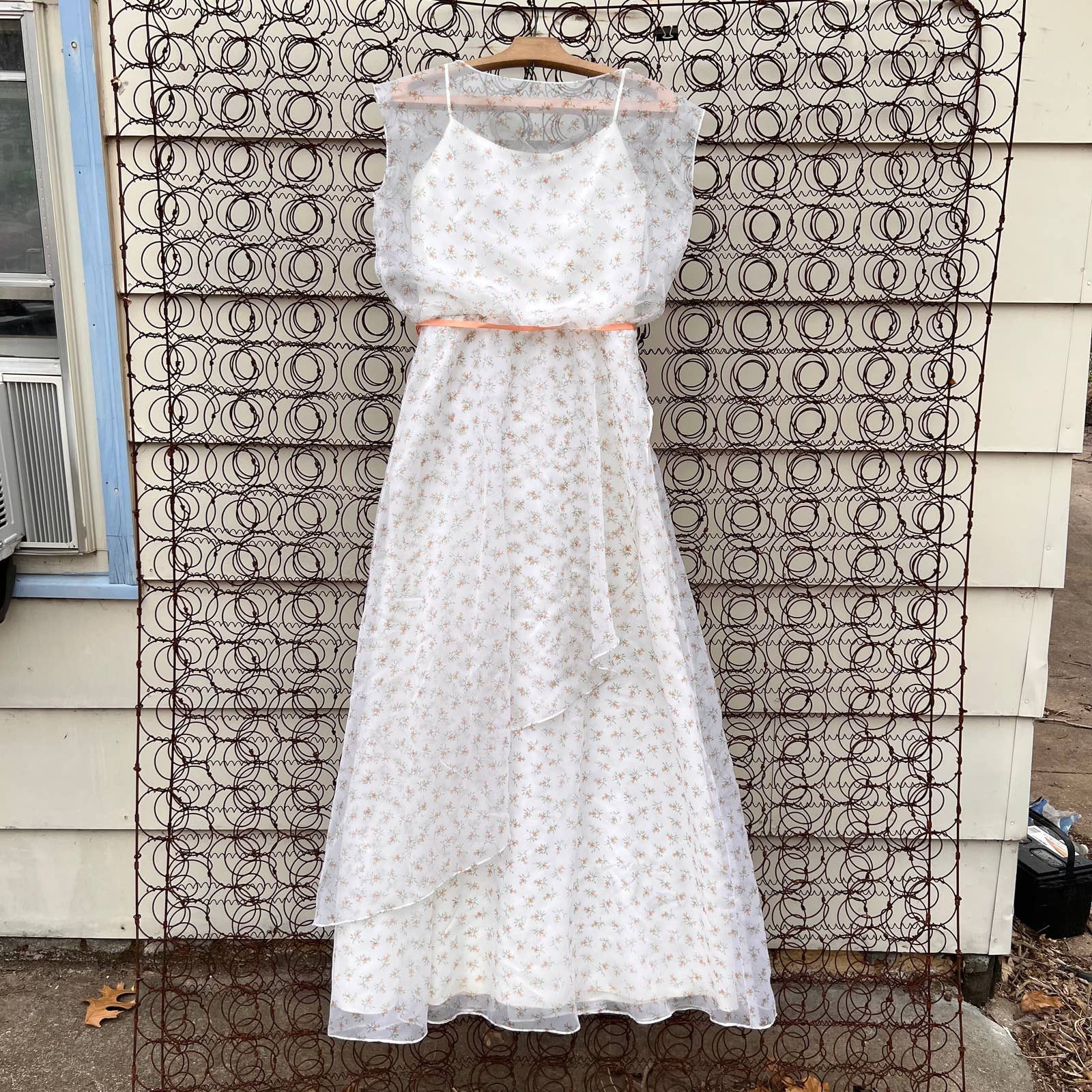 Devika Dress in White with Peach Floral