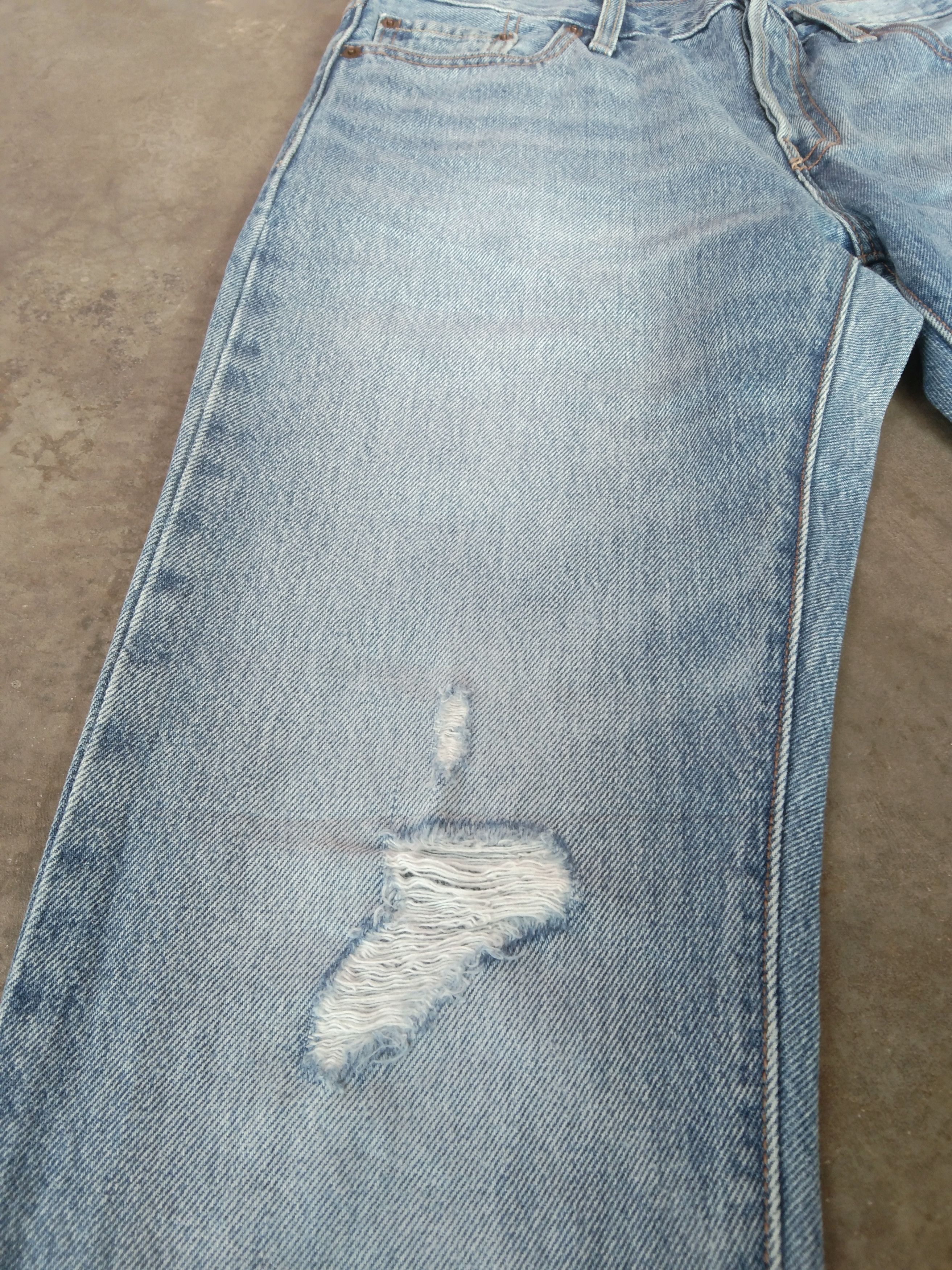 Levi's Vintage Levi's 501 Released Hem Distressed Jeans 28x28 Size US 28 / EU 44 - 7 Thumbnail