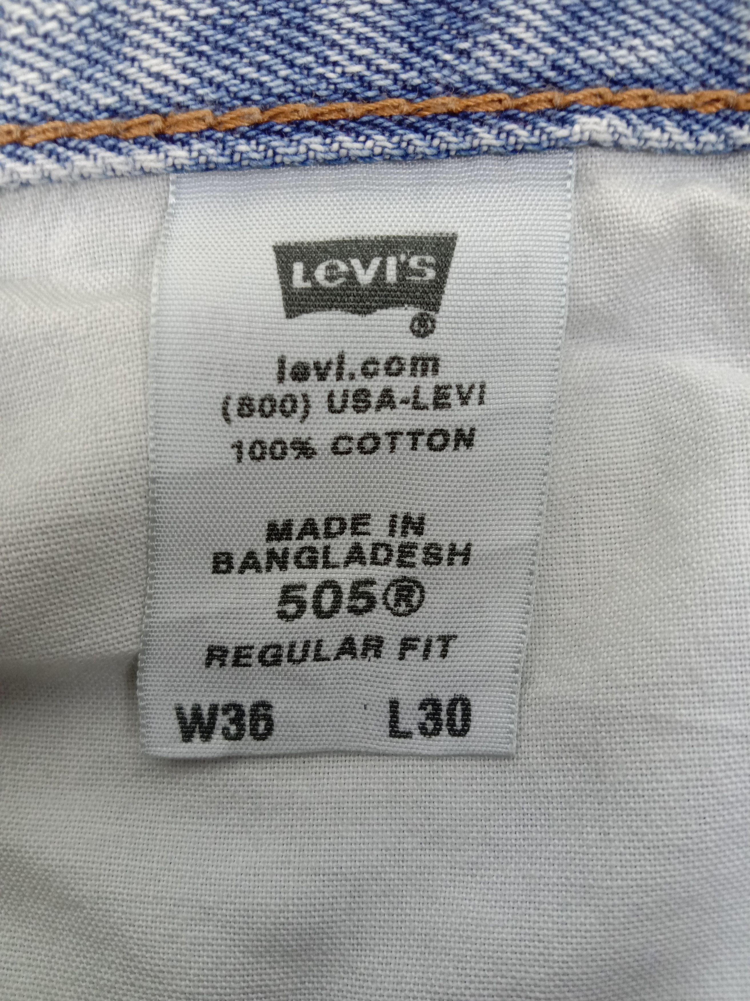 Levi's Vintage Levi's 505 Jeans Light Wash Regular Fit Denim Size US 36 / EU 52 - 16 Thumbnail