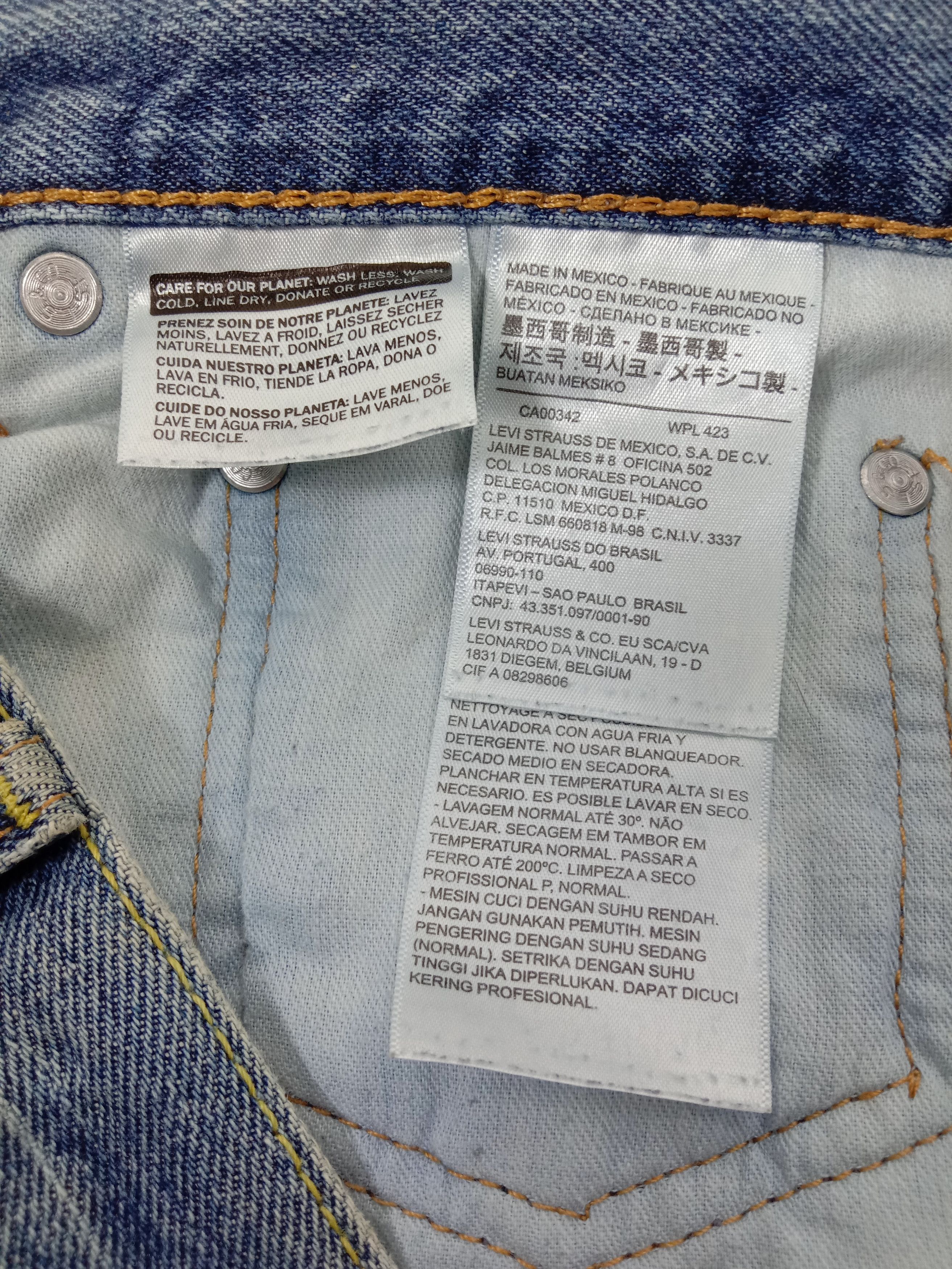 Levi's Vintage Levi's 517 Flare Jeans Blue Wash Denim Size US 33 - 13 Thumbnail