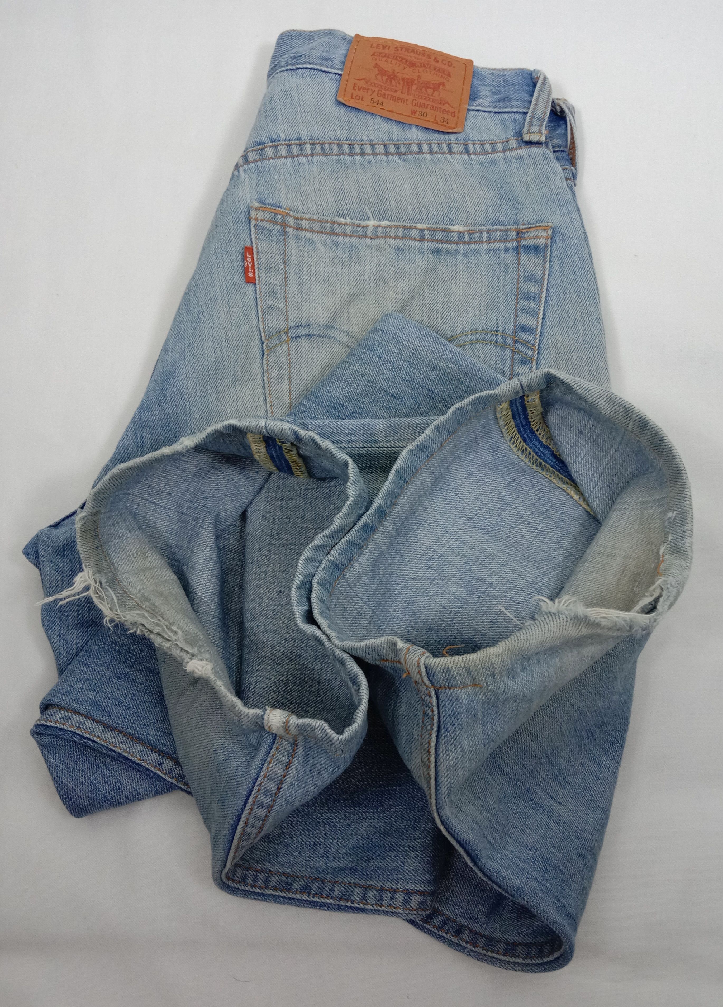 Levi's Vintage Levi’s 544 Jeans Light Wash Distressed Denim Size US 30 / EU 46 - 15 Thumbnail