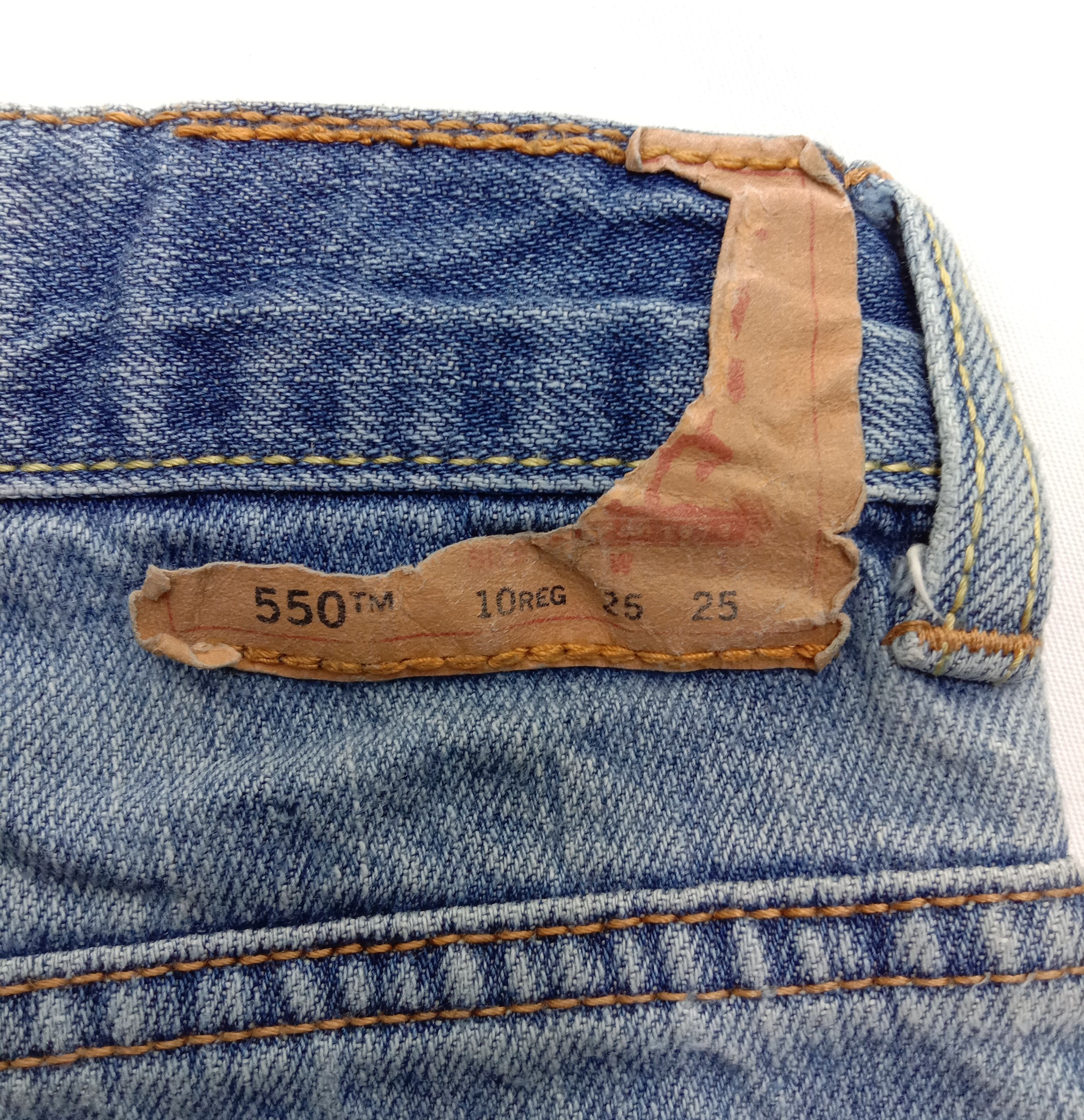 Levi's Vintage Levi's 550 Jeans Relaxed Fit Distressed Denim Size 25" / US 0 / IT 36 - 15 Thumbnail