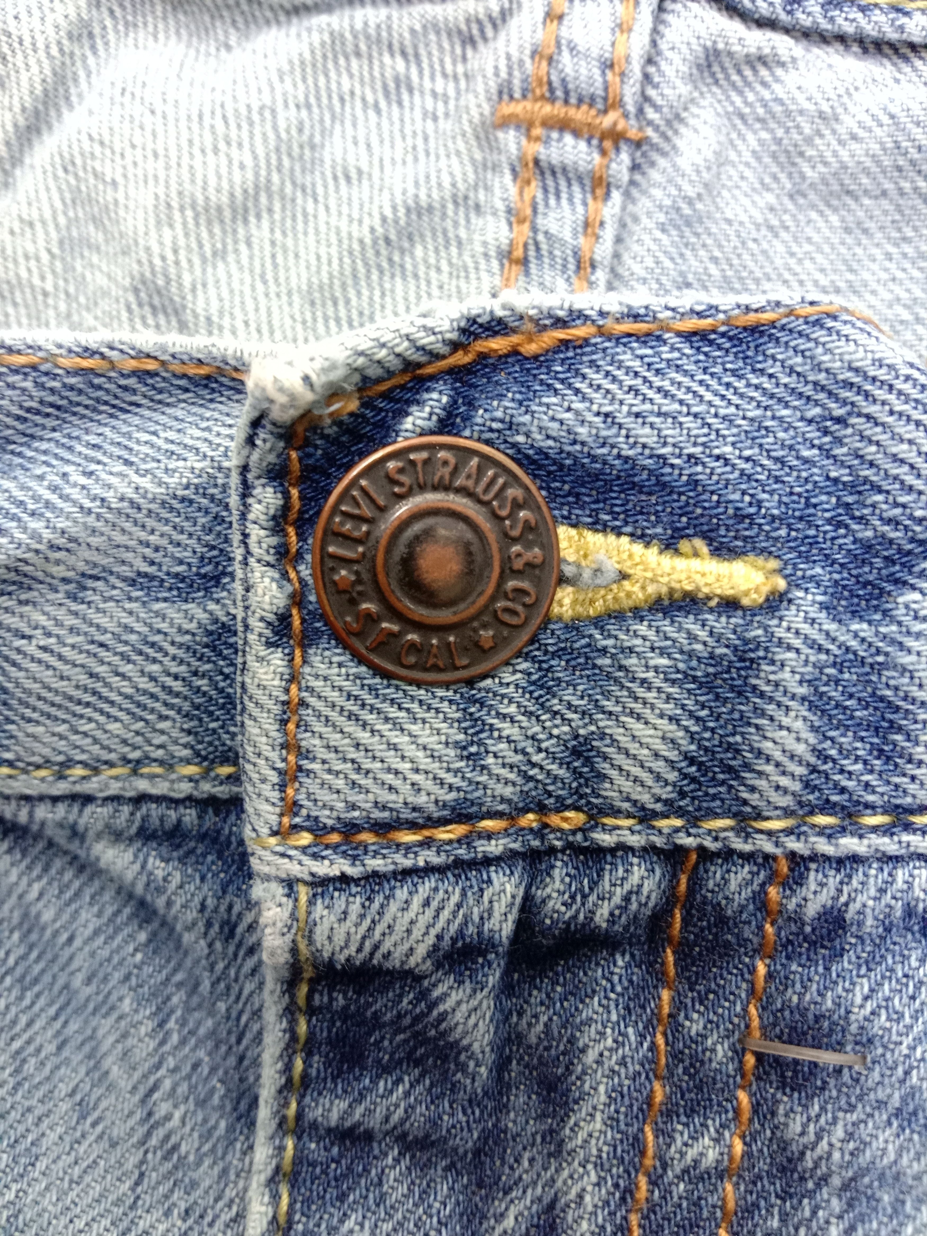 Levi's Vintage Levi's 550 Jeans Relaxed Fit Distressed Denim Size 25" / US 0 / IT 36 - 10 Thumbnail