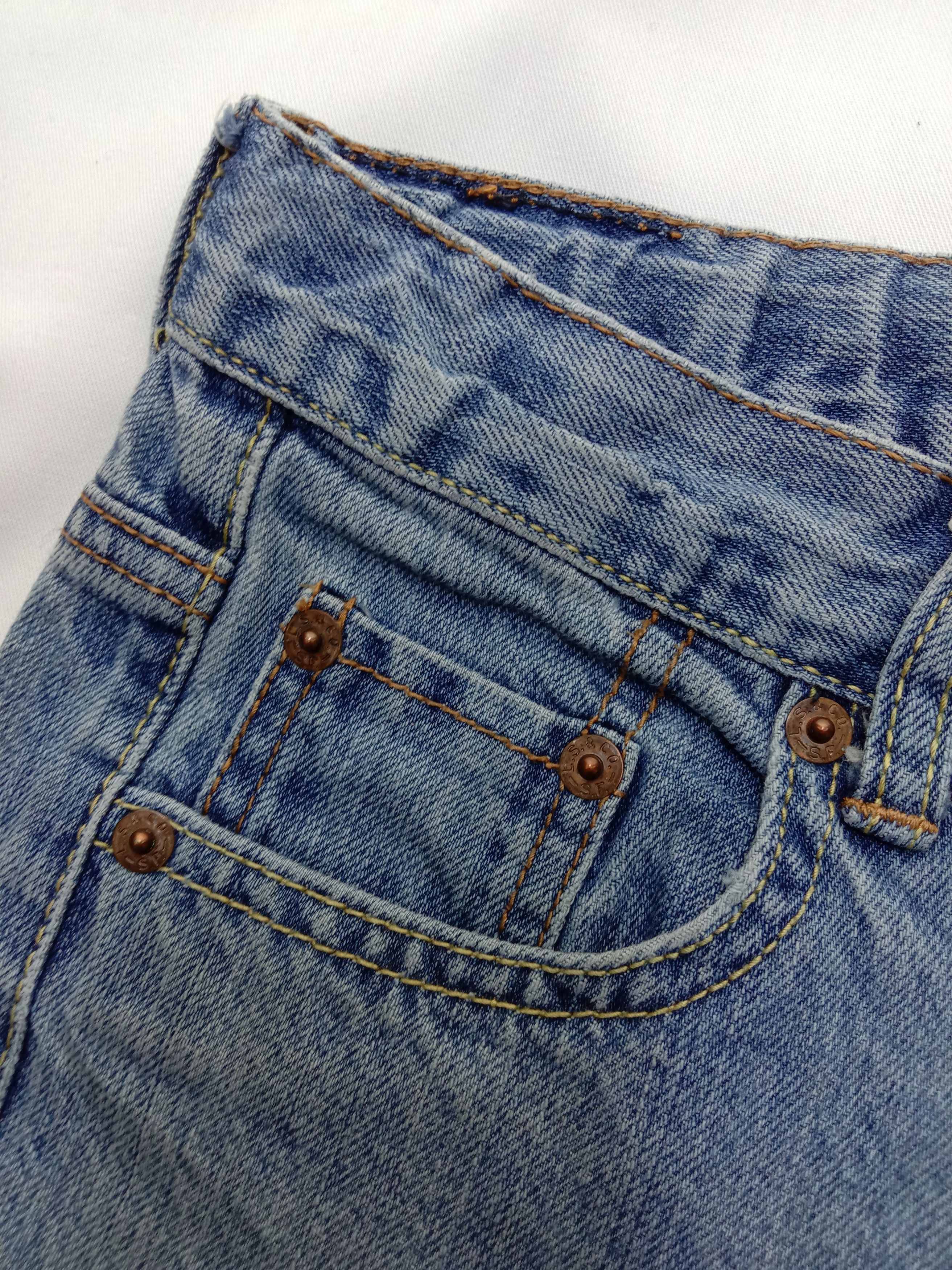 Levi's Vintage Levi's 550 Jeans Relaxed Fit Distressed Denim Size 25" / US 0 / IT 36 - 11 Thumbnail