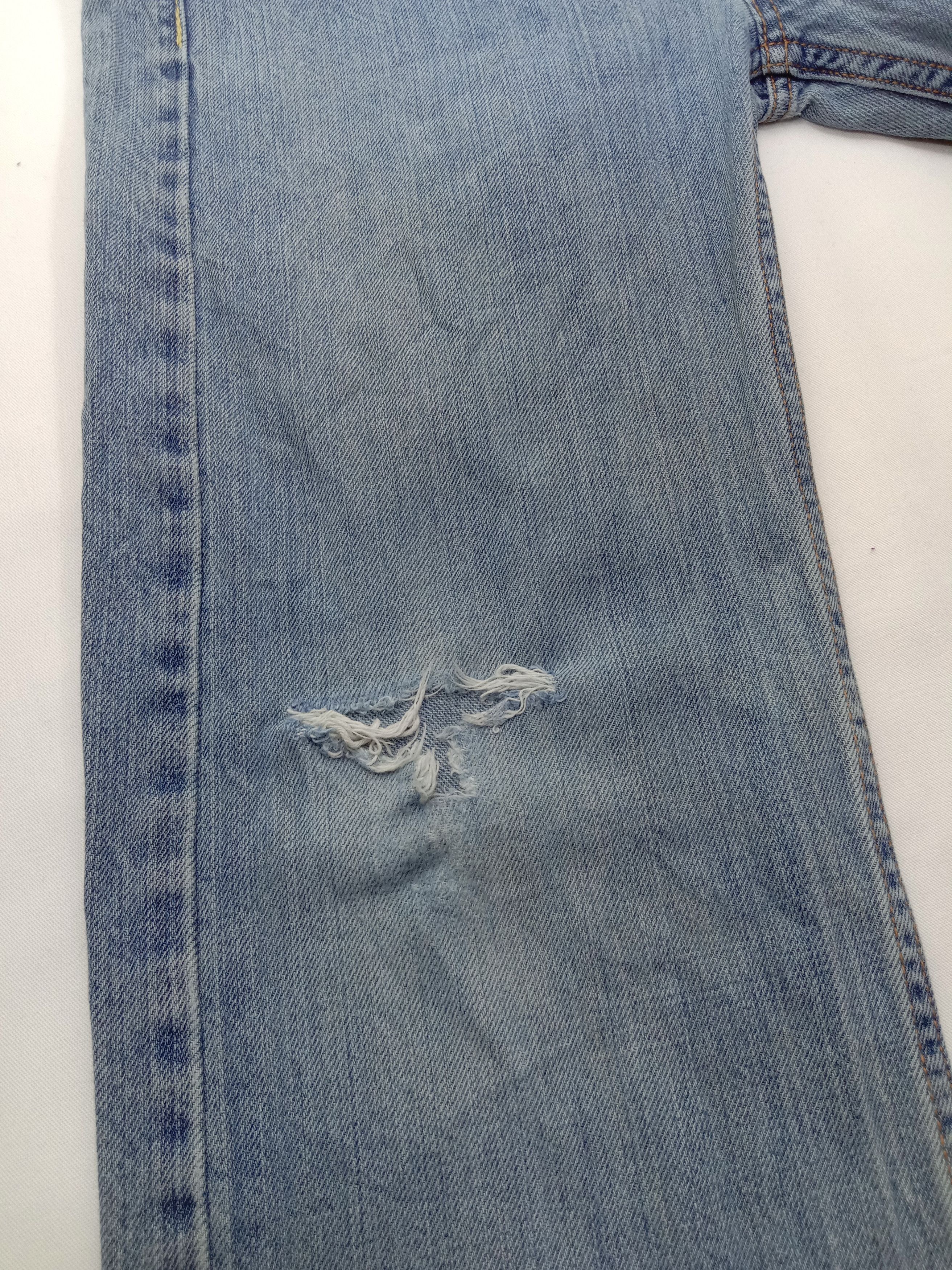 Levi's Vintage Levi's 550 Jeans Relaxed Fit Distressed Denim Size 25" / US 0 / IT 36 - 17 Thumbnail