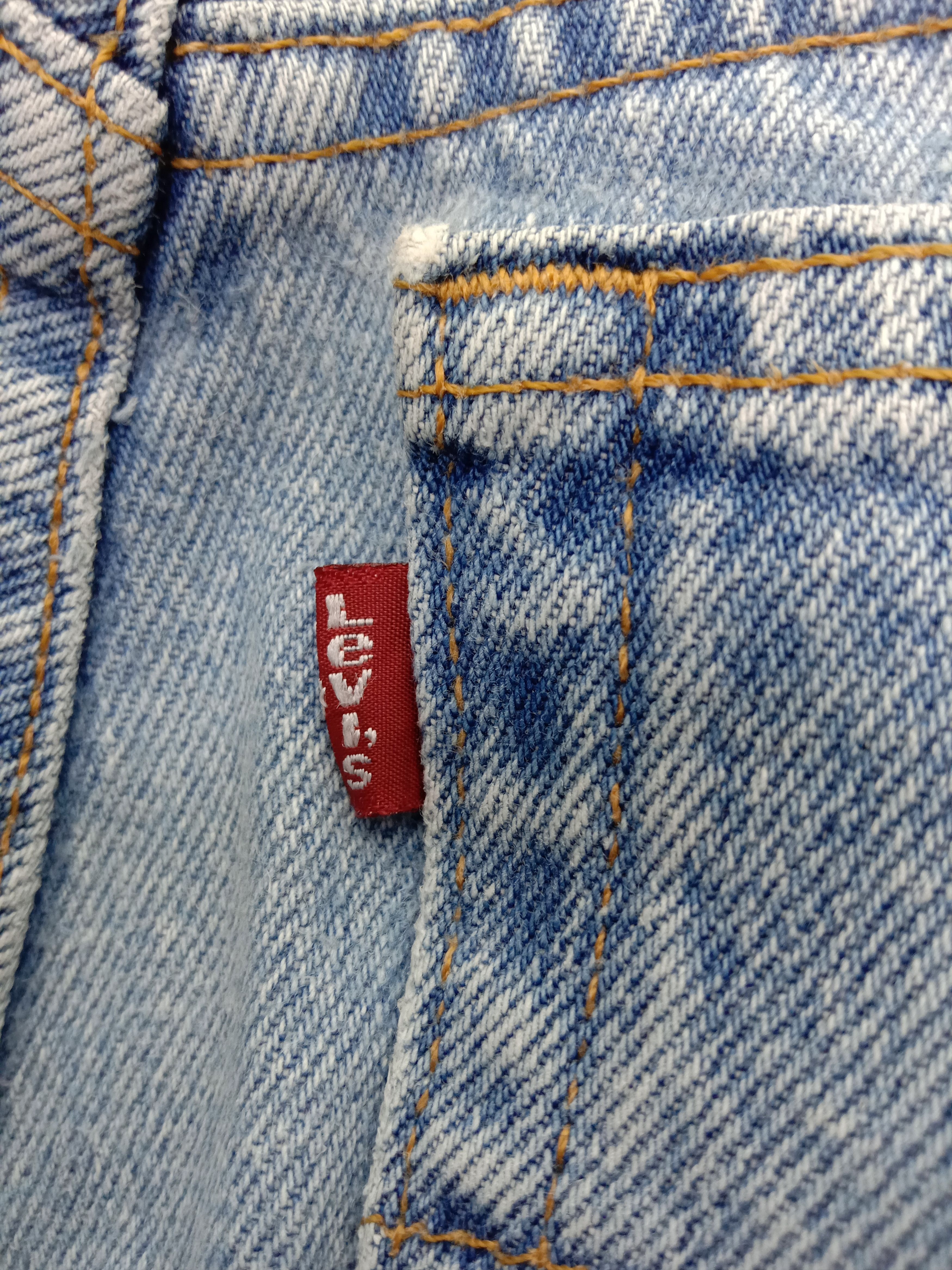 Levi's Vintage Levi's 550 Jeans Relaxed Fit Tapered Leg Denim Size 30" / US 8 / IT 44 - 13 Thumbnail