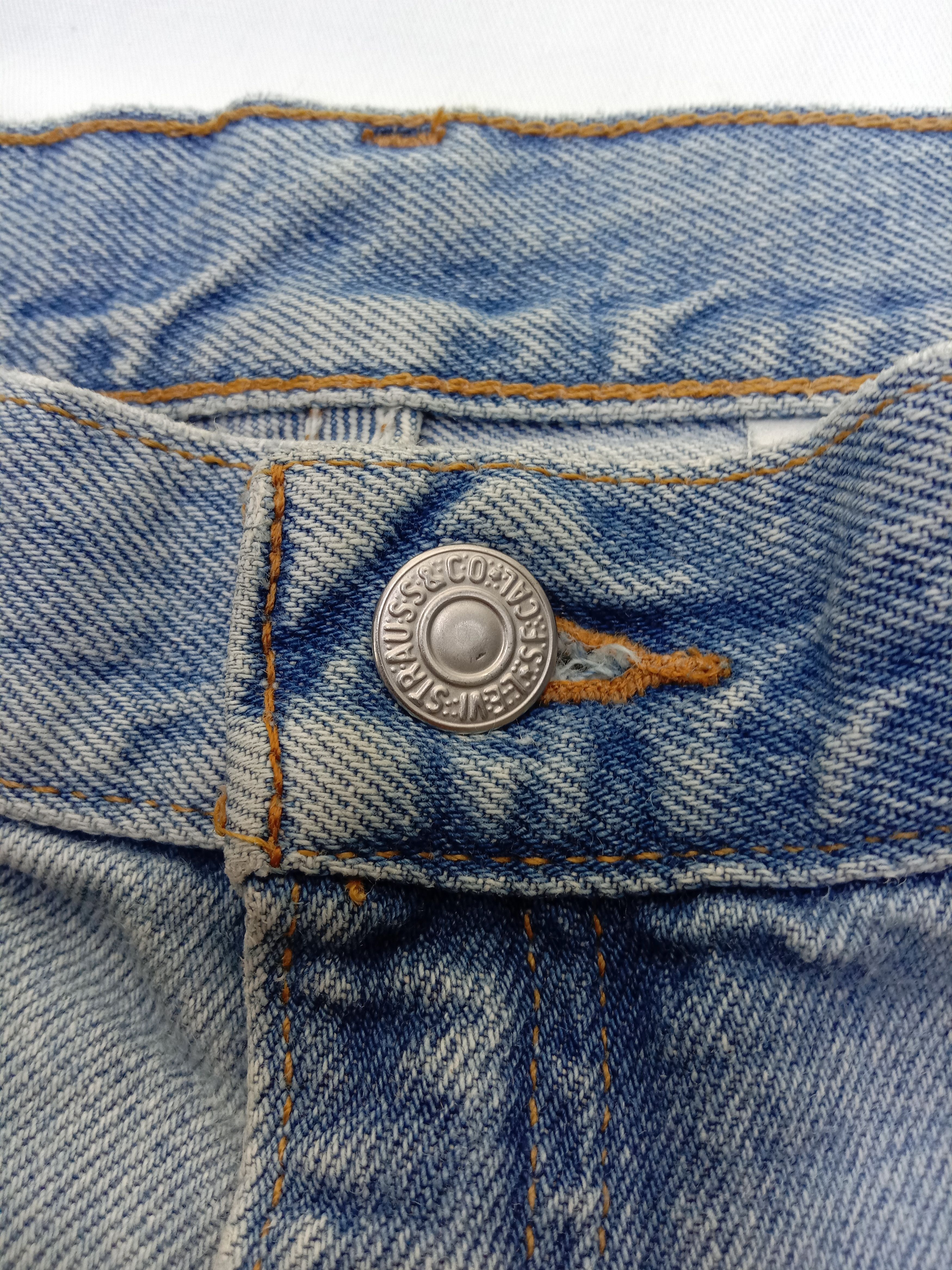 Levi's Vintage Levi's 550 Jeans Relaxed Fit Tapered Leg Denim Size 30" / US 8 / IT 44 - 10 Thumbnail