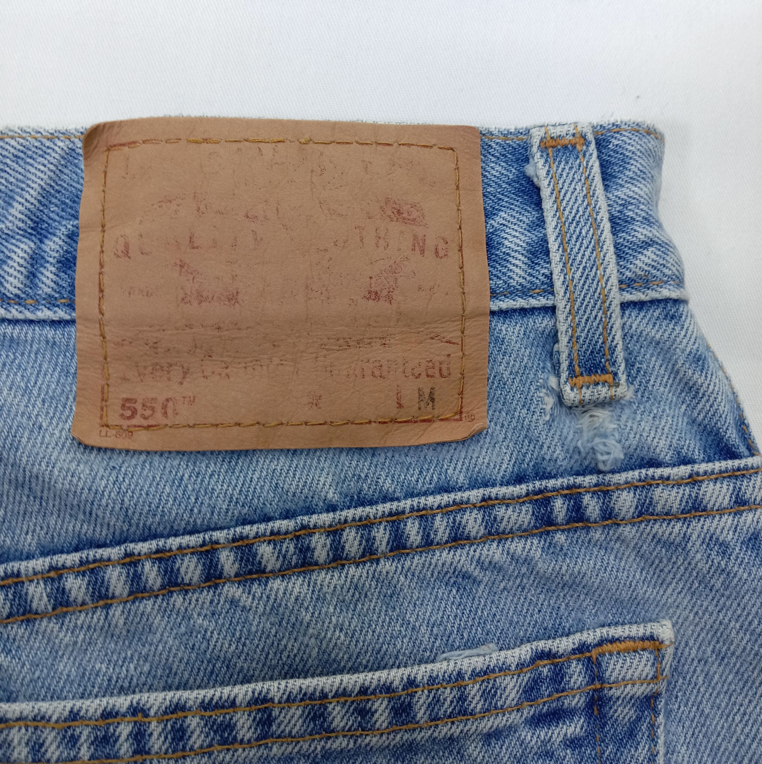 Levi's Vintage Levi's 550 Jeans Relaxed Fit Tapered Leg Denim Size 30" / US 8 / IT 44 - 16 Thumbnail