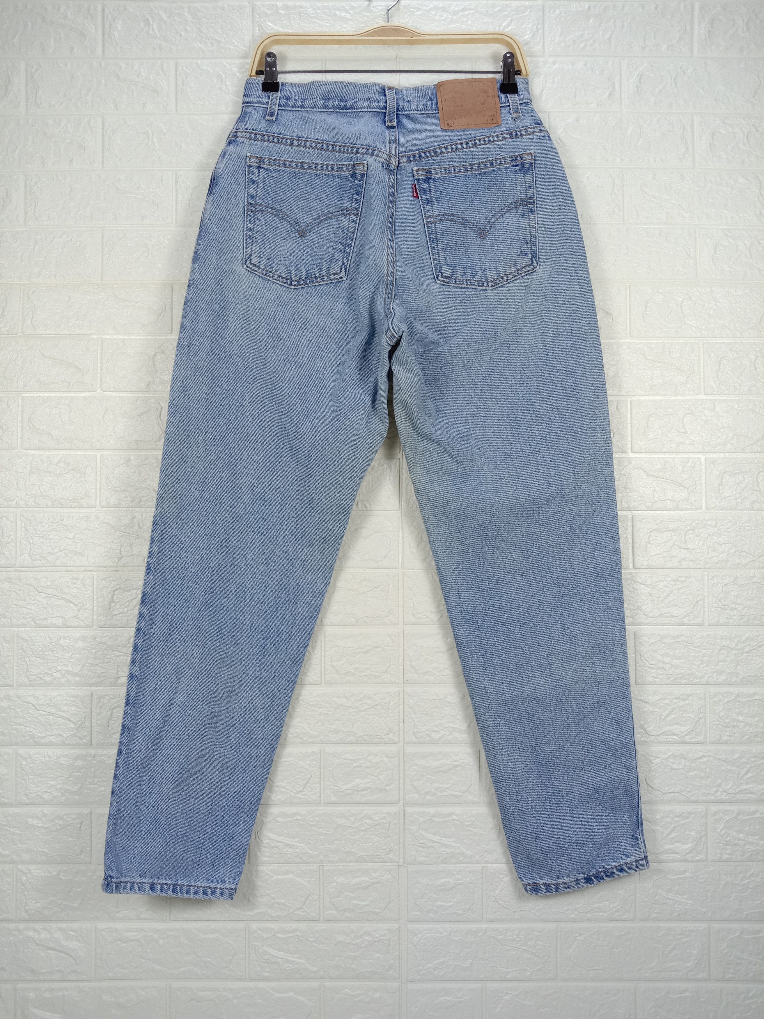 Levi's Vintage Levi's 550 Jeans Relaxed Fit Tapered Leg Denim Size 30" / US 8 / IT 44 - 5 Thumbnail