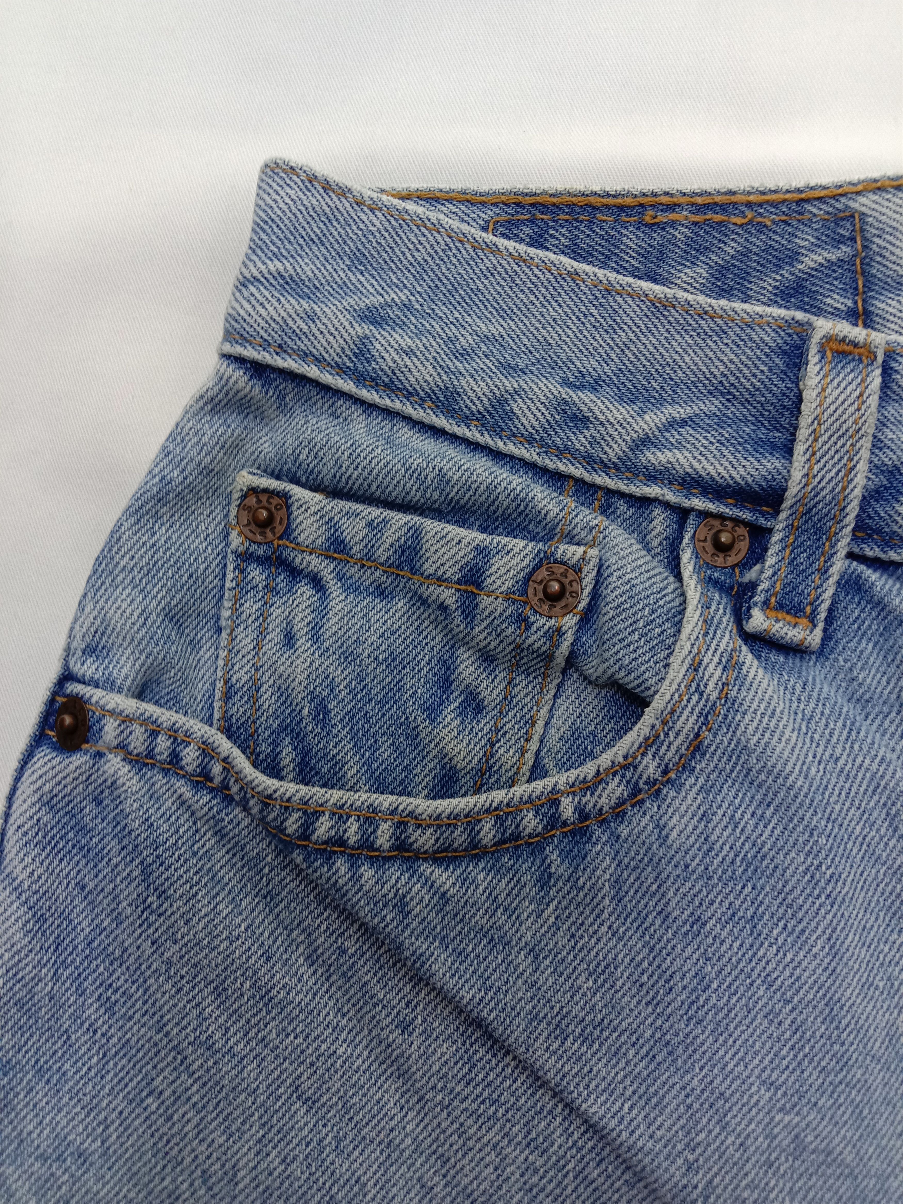 Levi's Vintage Levi's 550 Jeans Relaxed Fit Tapered Leg Denim Size 30" / US 8 / IT 44 - 12 Thumbnail