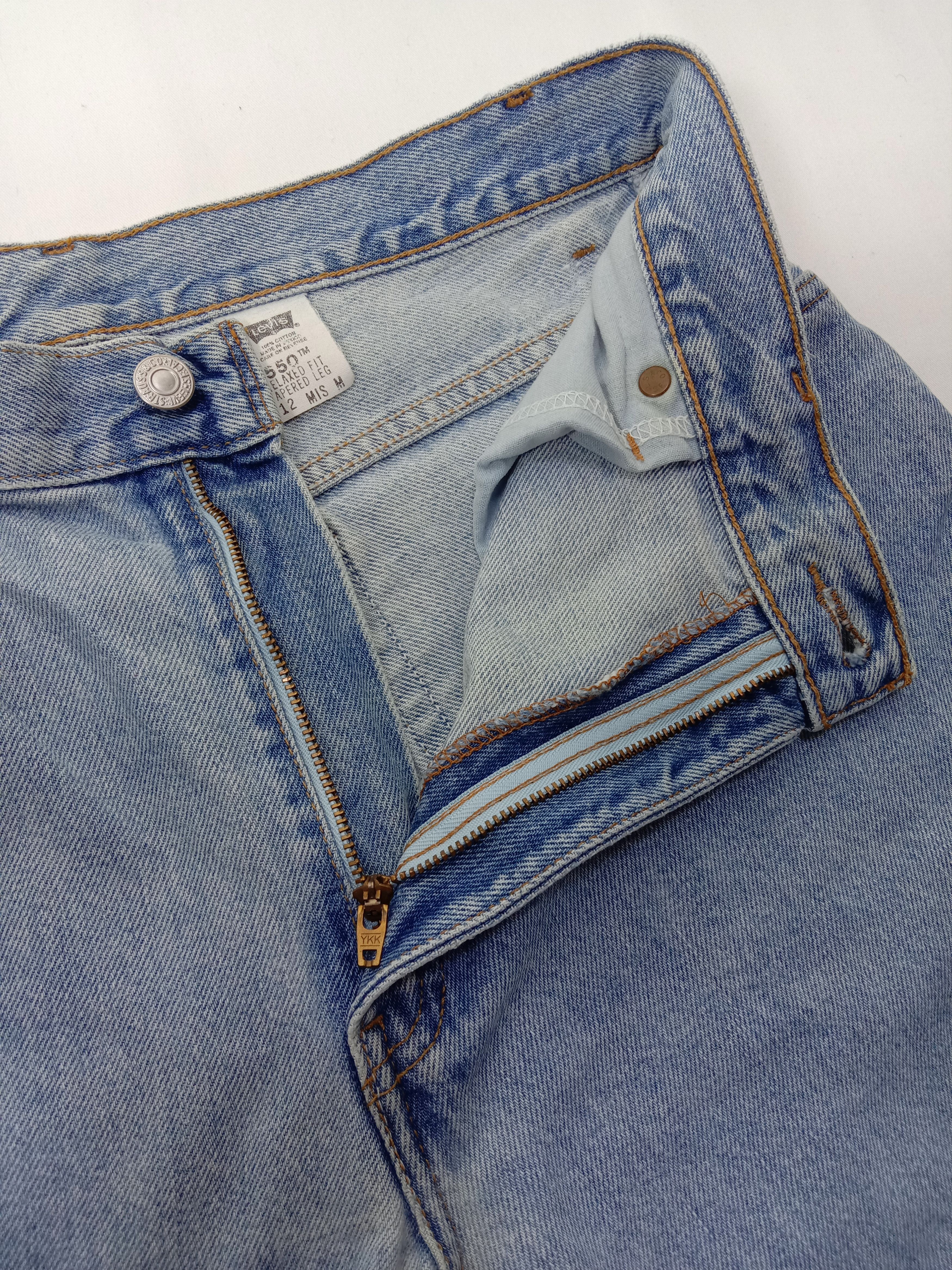 Levi's Vintage Levi's 550 Jeans Relaxed Fit Tapered Leg Denim Size 30" / US 8 / IT 44 - 9 Thumbnail