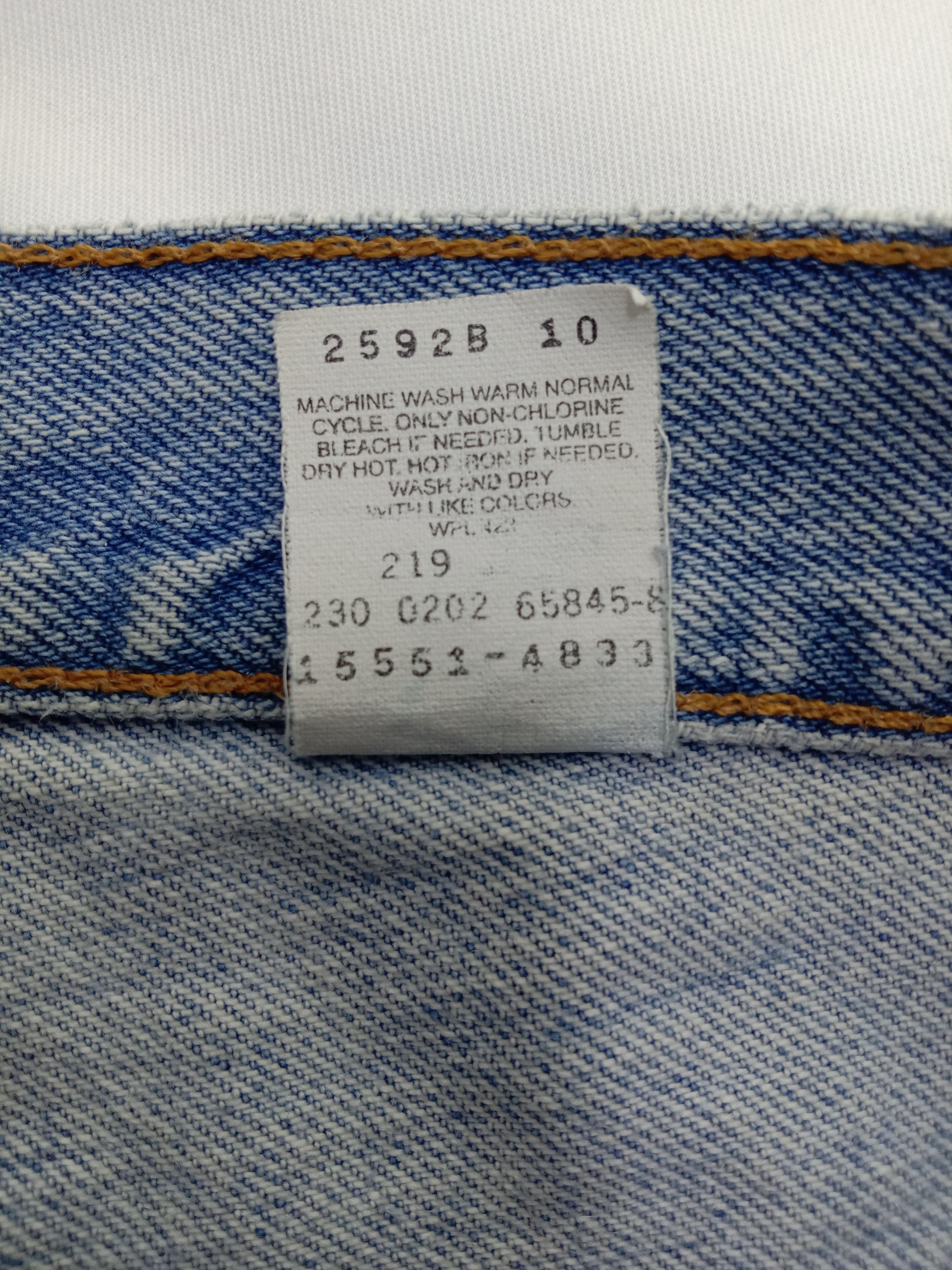 Levi's Vintage Levi's 550 Jeans Relaxed Fit Tapered Leg Denim Size 30" / US 8 / IT 44 - 14 Thumbnail