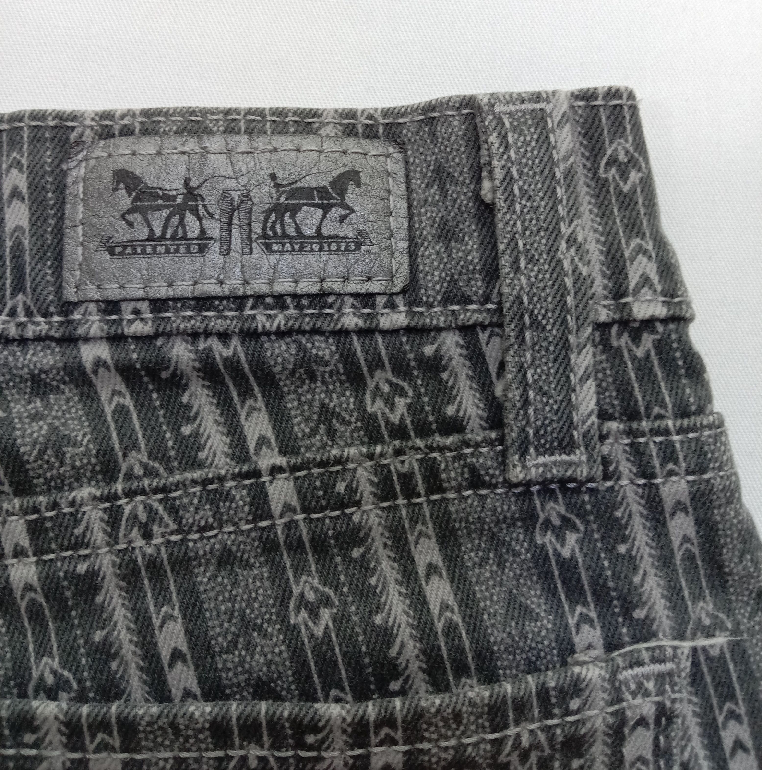 Levi's Vintage Levi's 507 Art Patterns Skinny Jeans Size 27" / US 4 / IT 40 - 18 Thumbnail