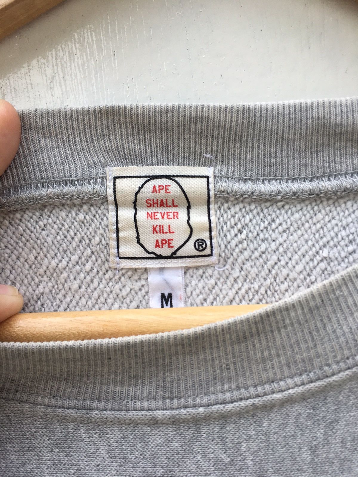 Bape Bapesta Girl Crewneck Size US L / EU 52-54 / 3 - 5 Thumbnail