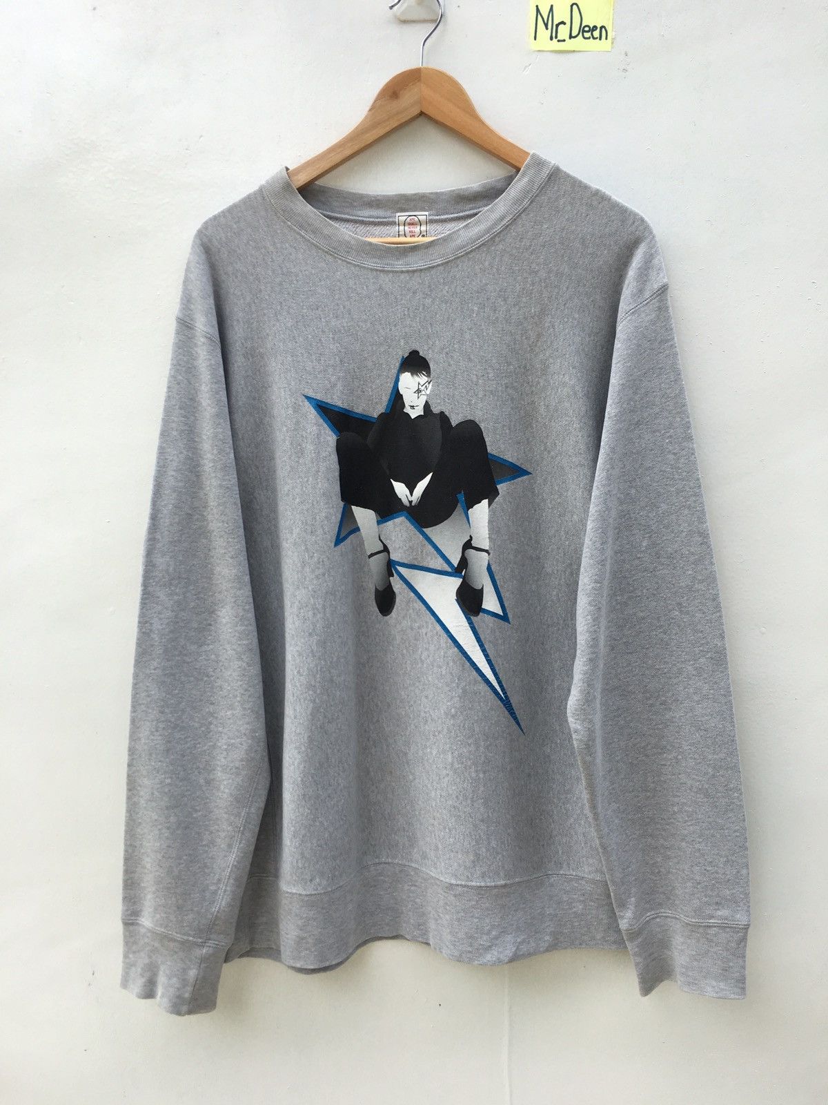 Bape Bapesta Girl Crewneck Size US L / EU 52-54 / 3 - 1 Thumbnail
