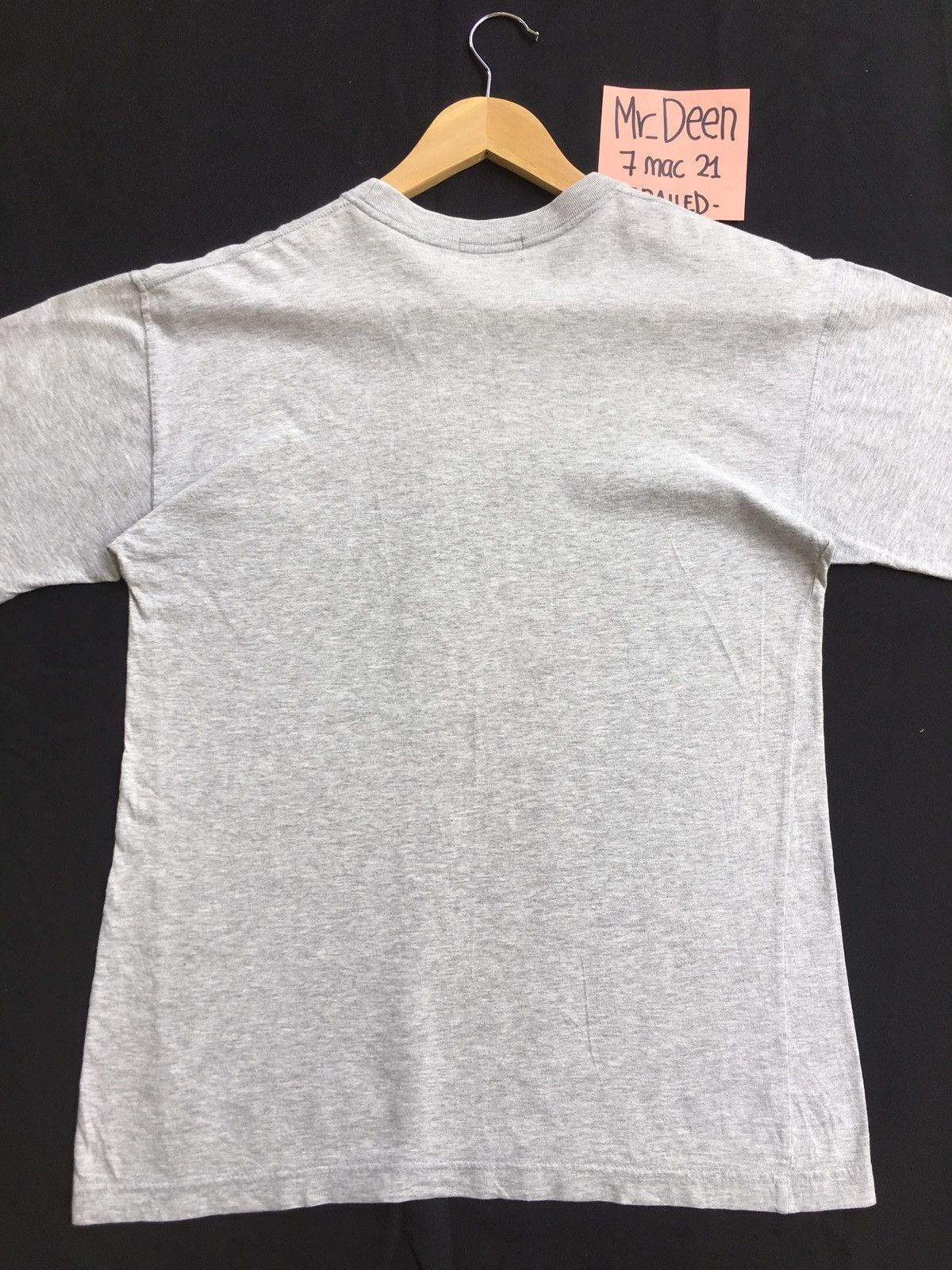 Yves Saint Laurent Vintage YSL Yves Saint Laurent Big Logo Printed Tshirt Size US S / EU 44-46 / 1 - 14 Thumbnail