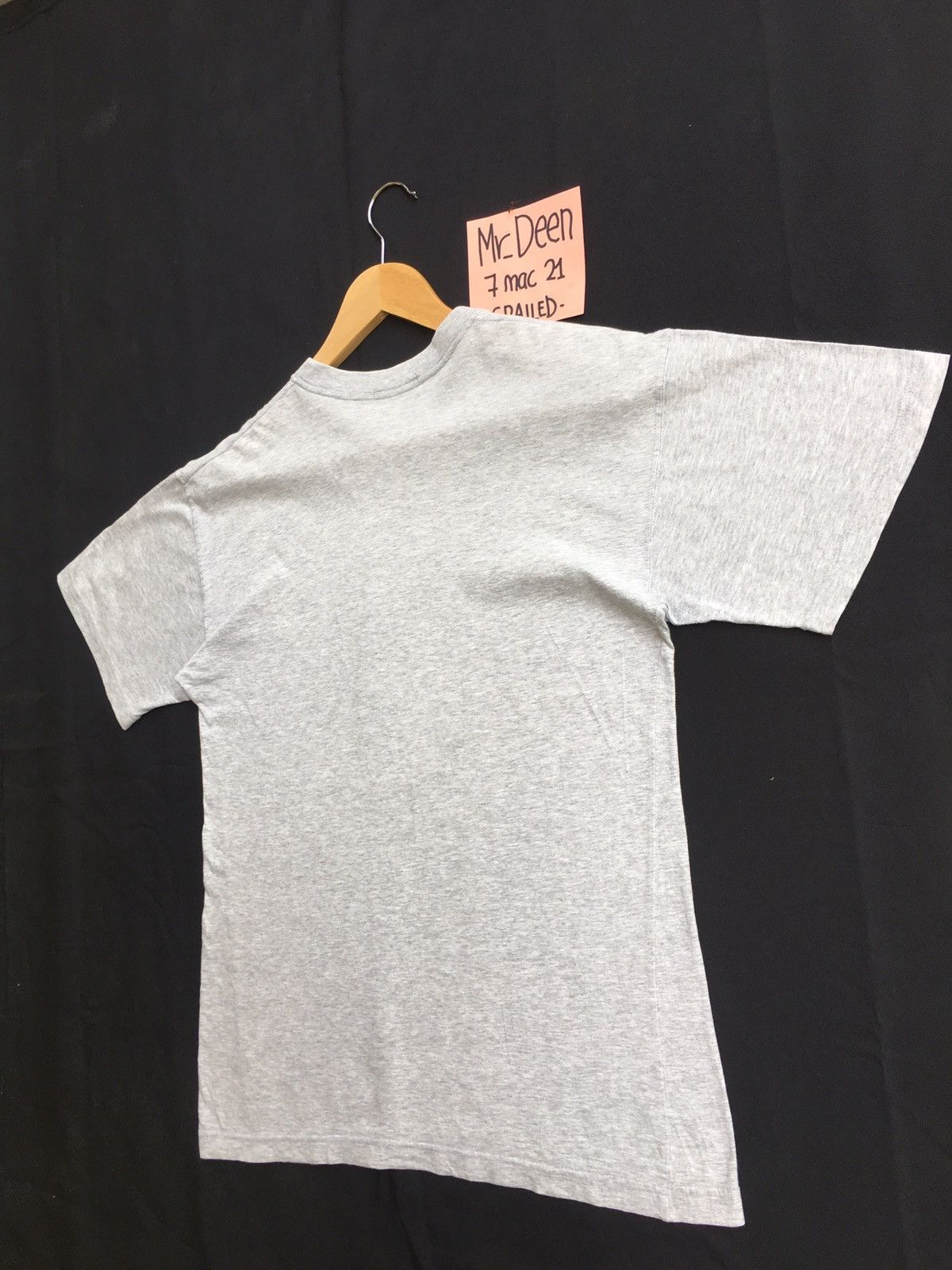 Yves Saint Laurent Vintage YSL Yves Saint Laurent Big Logo Printed Tshirt Size US S / EU 44-46 / 1 - 13 Thumbnail