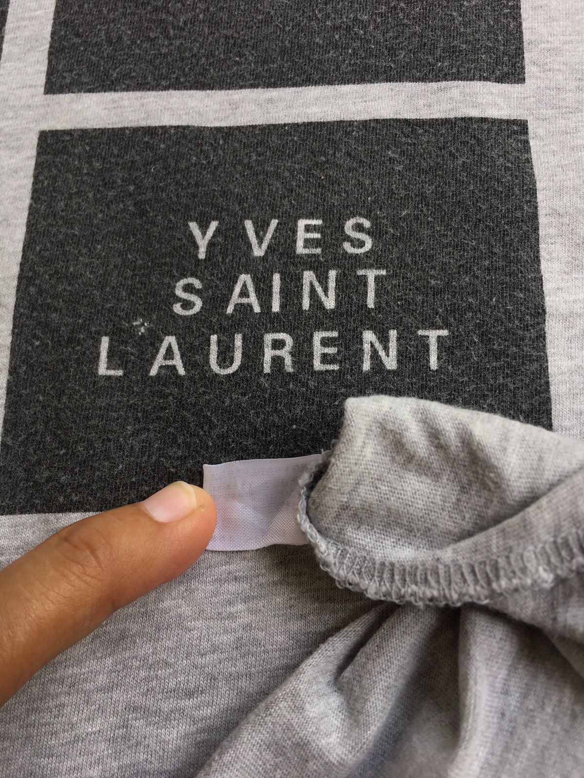 Yves Saint Laurent Vintage YSL Yves Saint Laurent Big Logo Printed Tshirt Size US S / EU 44-46 / 1 - 10 Thumbnail