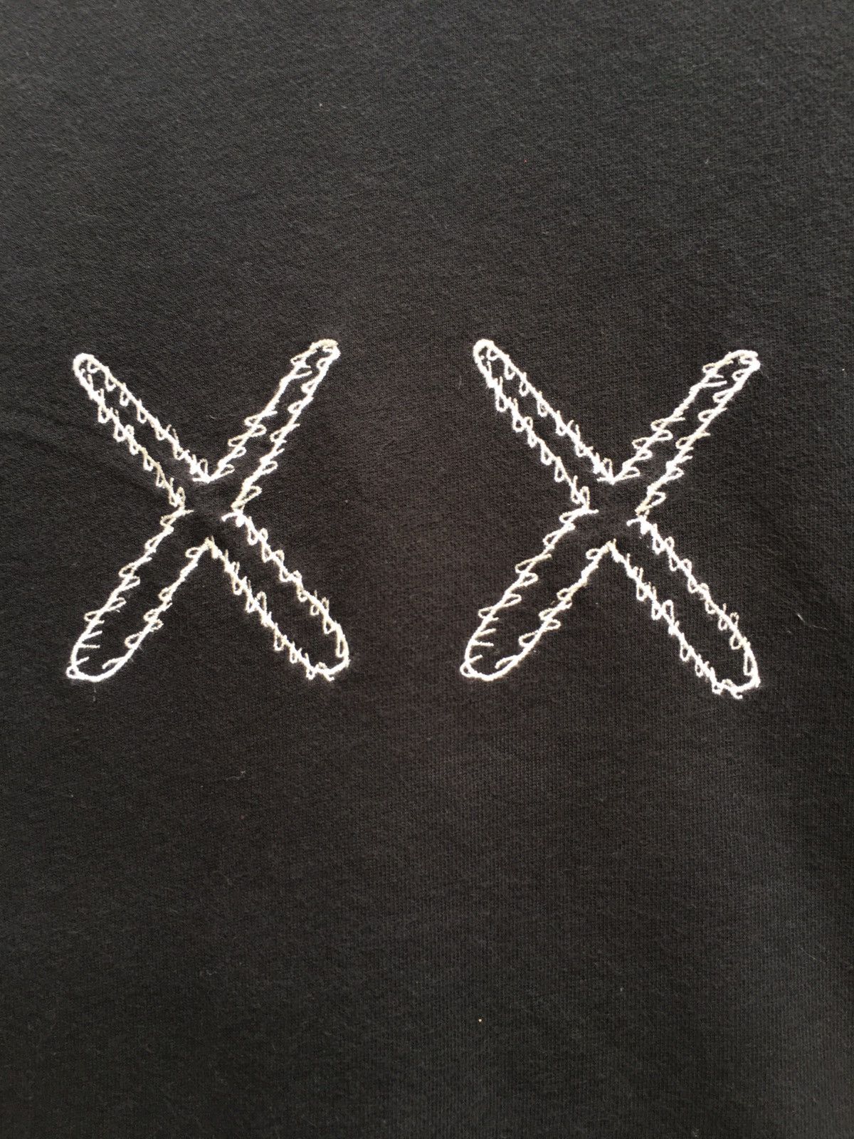 Kaws × Uniqlo Rare Kaws x Uniqlo Sesame Streets Sweatshirt Size US M / EU 48-50 / 2 - 5 Thumbnail