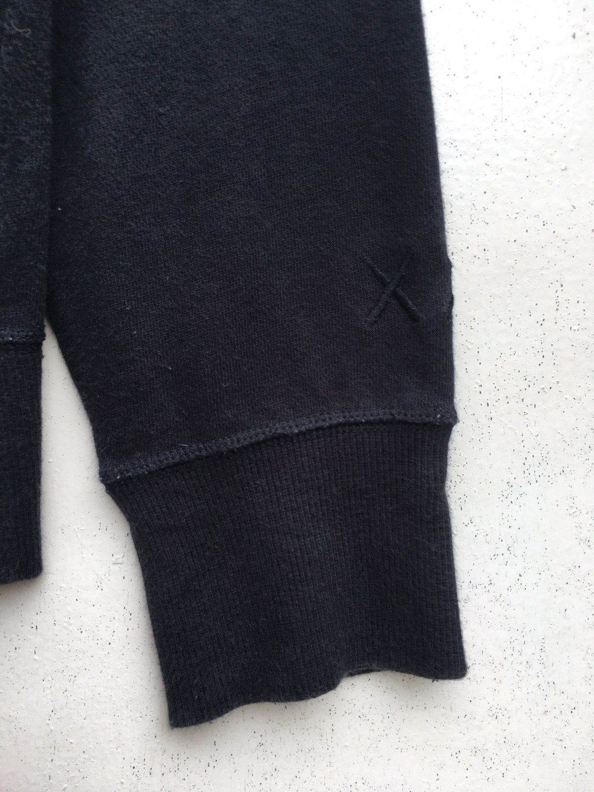 Kaws × Uniqlo Rare Kaws x Uniqlo Sesame Streets Sweatshirt Size US M / EU 48-50 / 2 - 6 Thumbnail