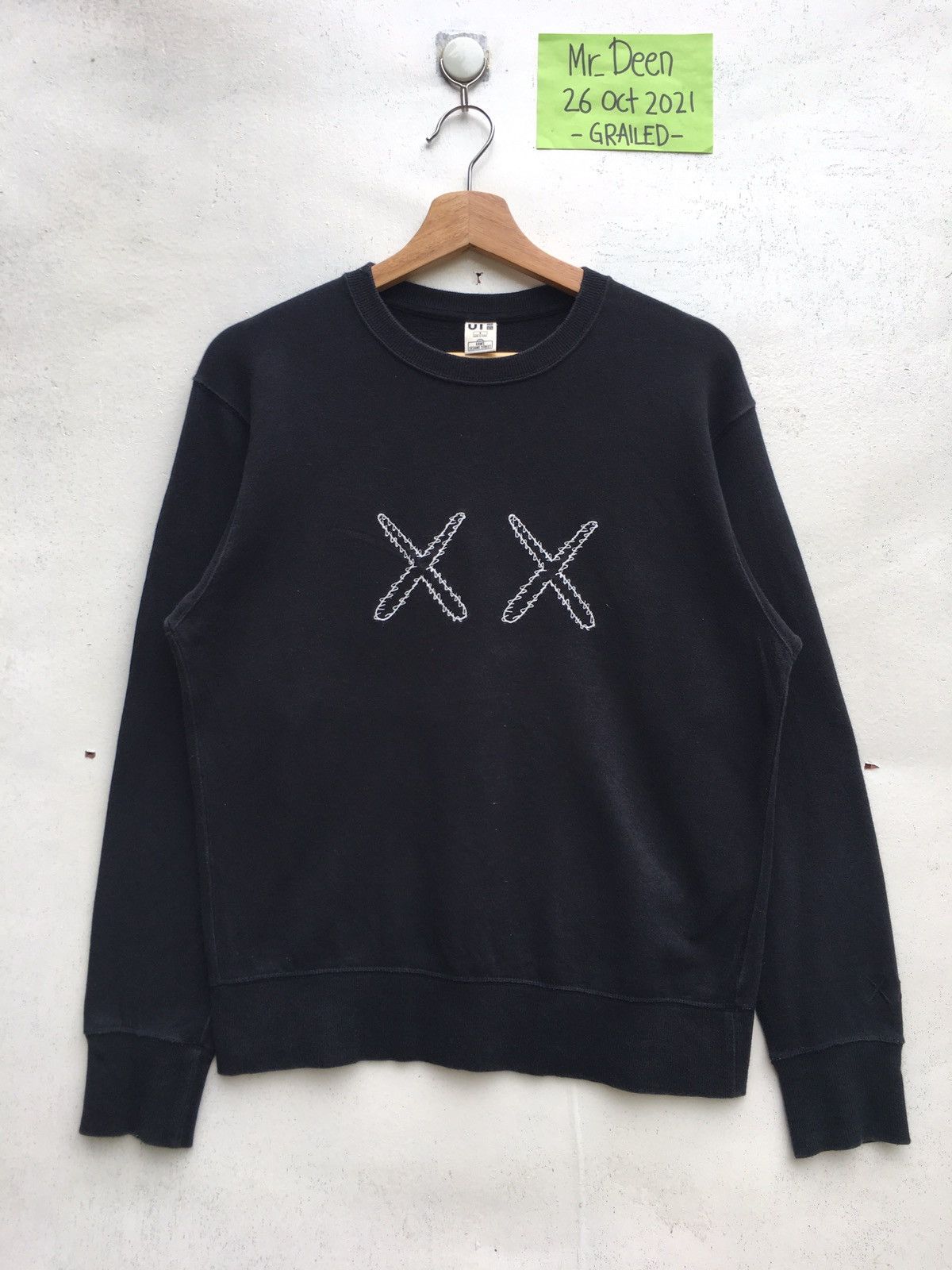 image of Kaws x Uniqlo Sesame Streets Sweatshirt in Black, Men's (Size Medium)