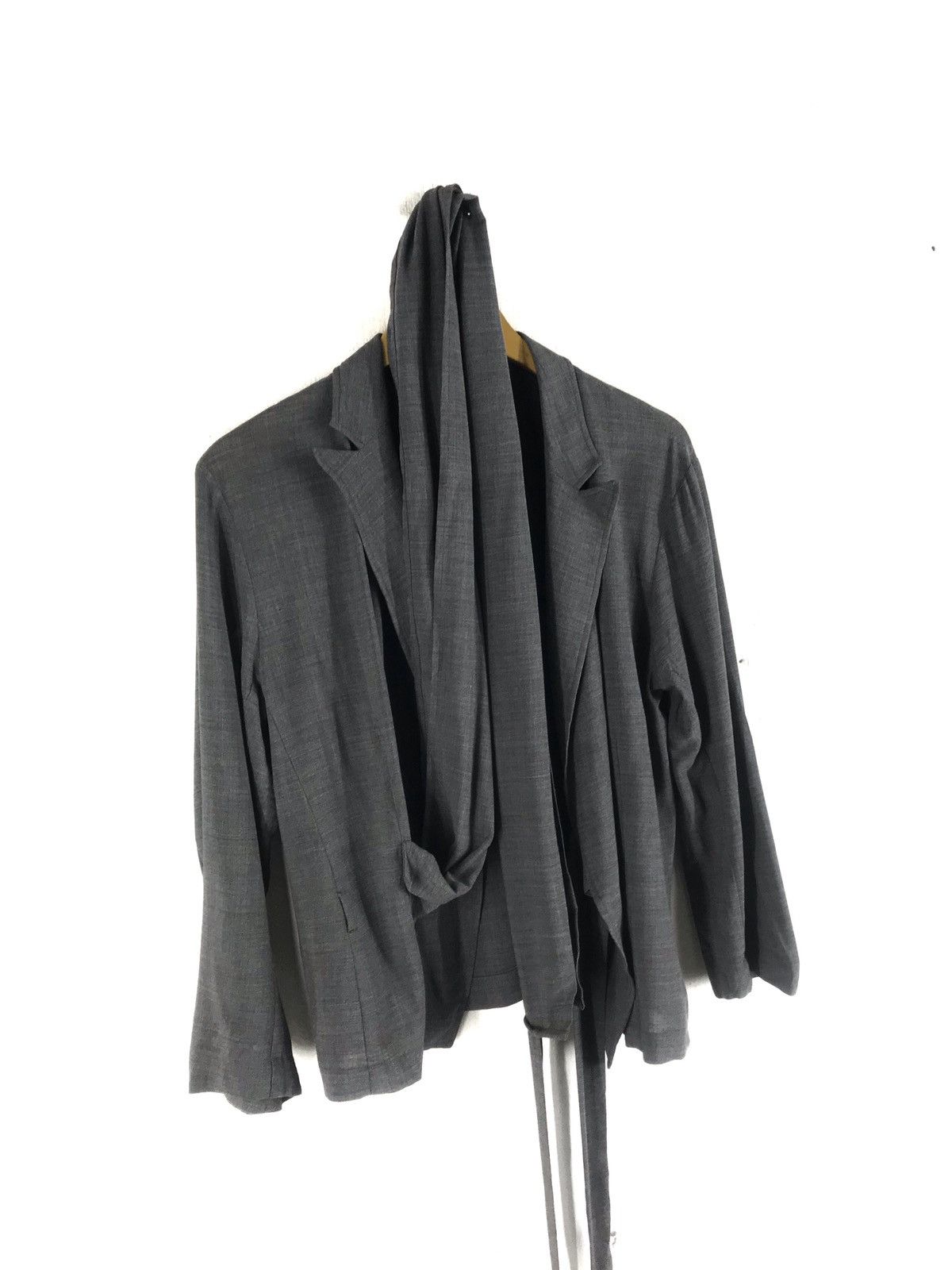 Dries Van Noten 🔥EPICDRIES VAN NOTEN BUTTON LESS ASYMMETRIC JACKET SAIZ 42 Size US S / EU 44-46 / 1 - 6 Thumbnail