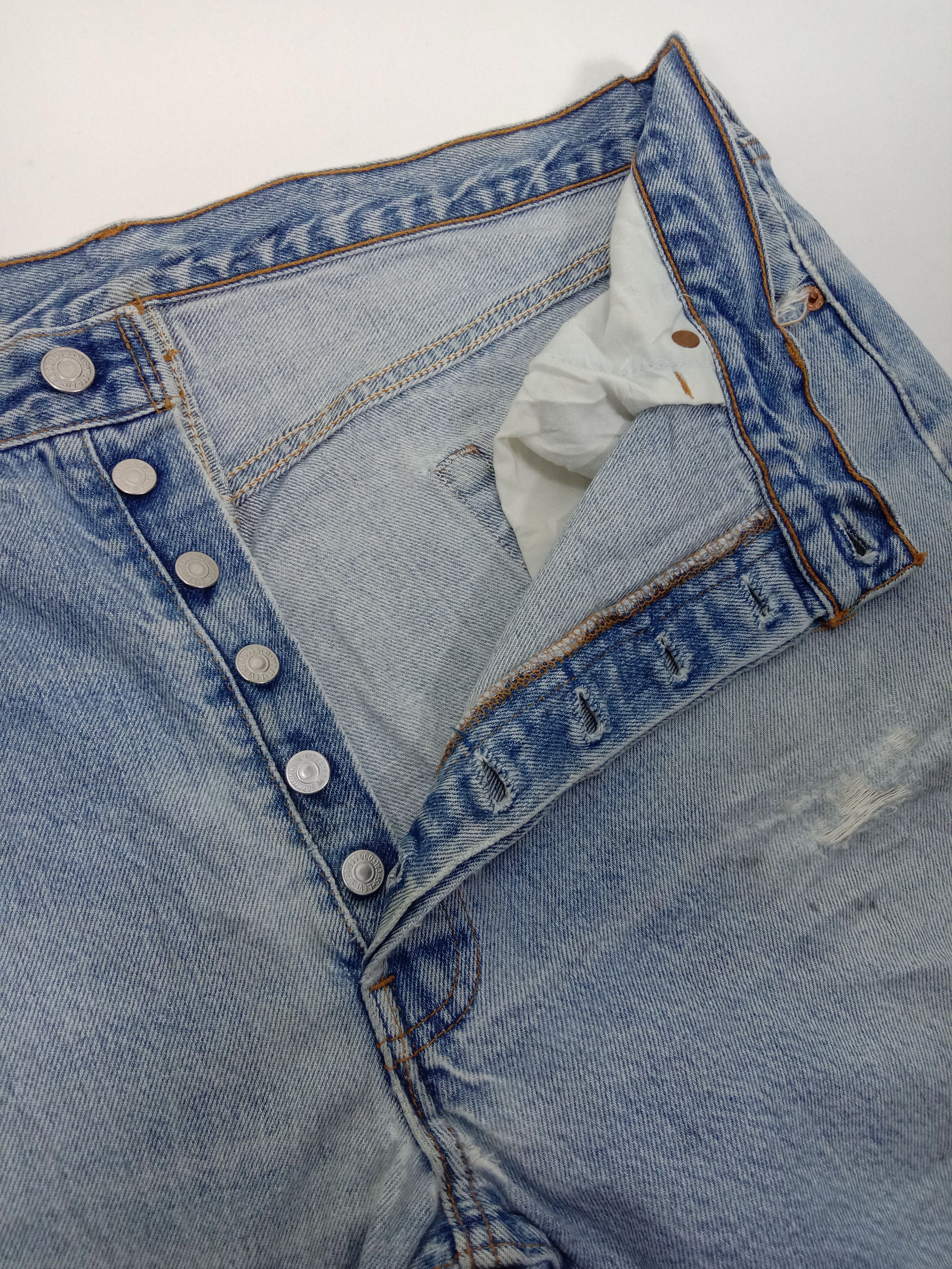 Levi's Vintage 90s Levi's 501xx Jeans Light Wash Distressed Denim Size US 36 / EU 52 - 10 Thumbnail